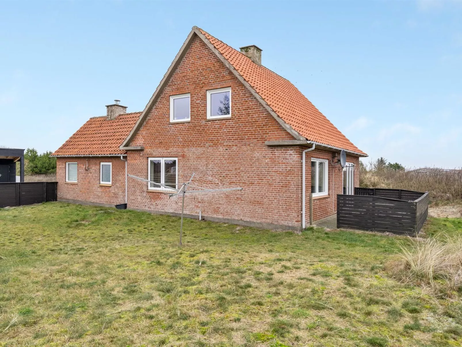 "Vappu" - 400m to the inlet-Buiten