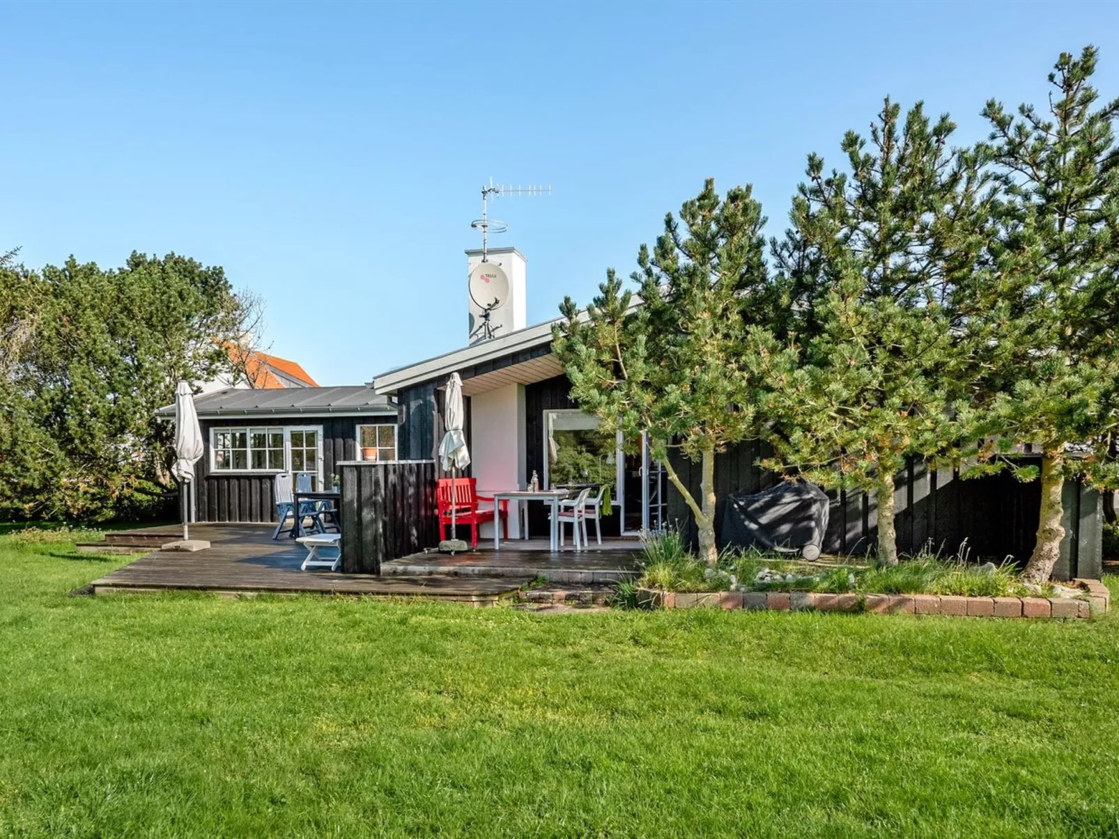"Vivina" - 250m from the sea-Buiten
