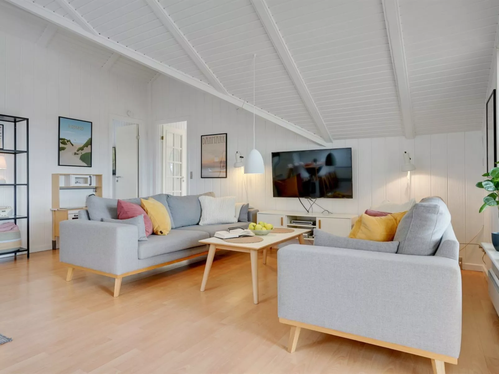 "Alfwin" - 3km from the sea-Binnen