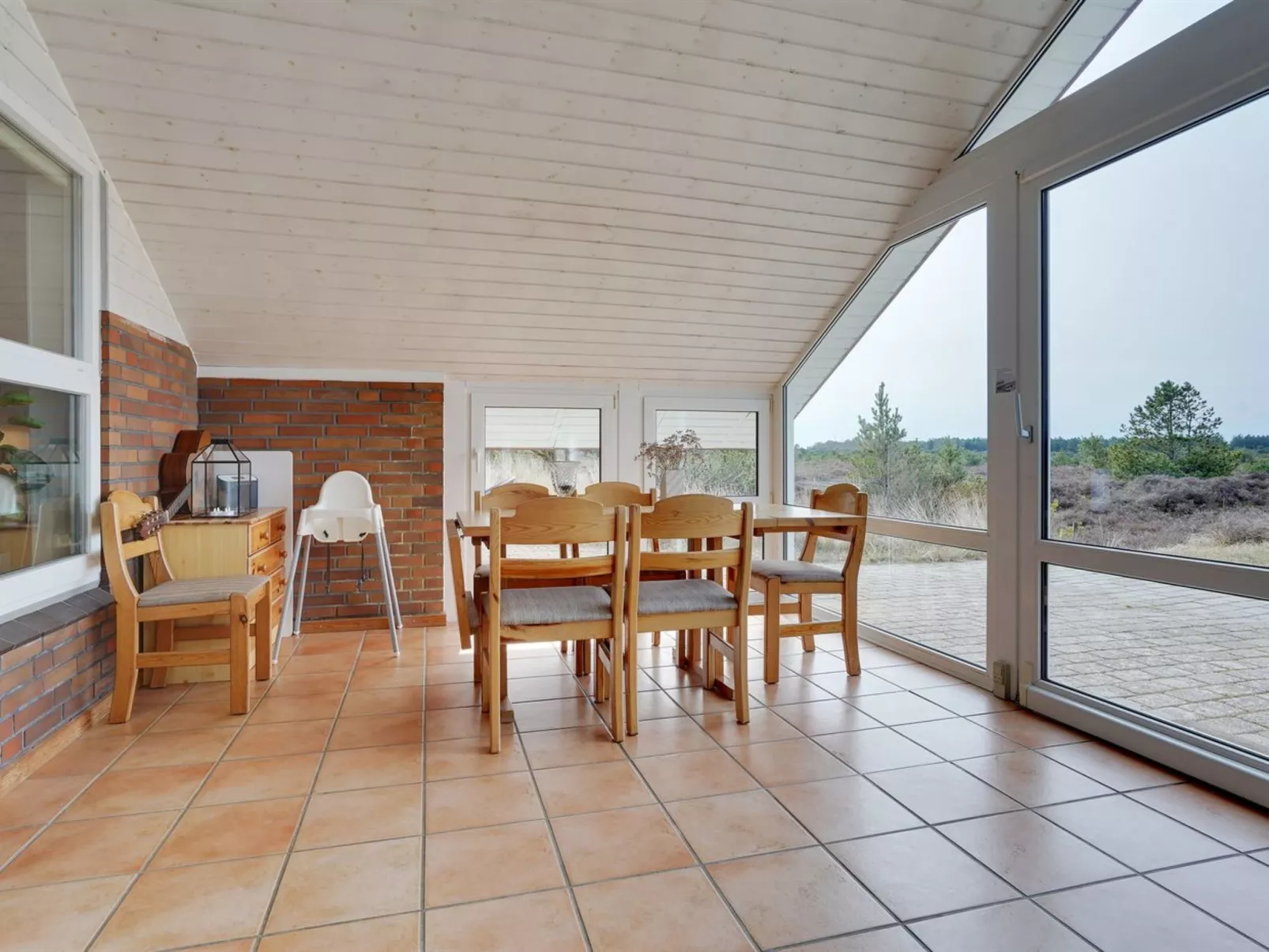"Alfwin" - 3km from the sea-Binnen