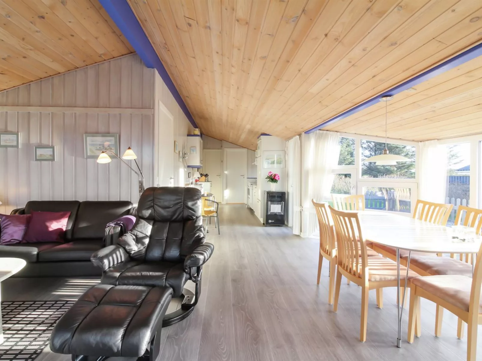 "Engelbrecht" - 400m from the sea-Binnen