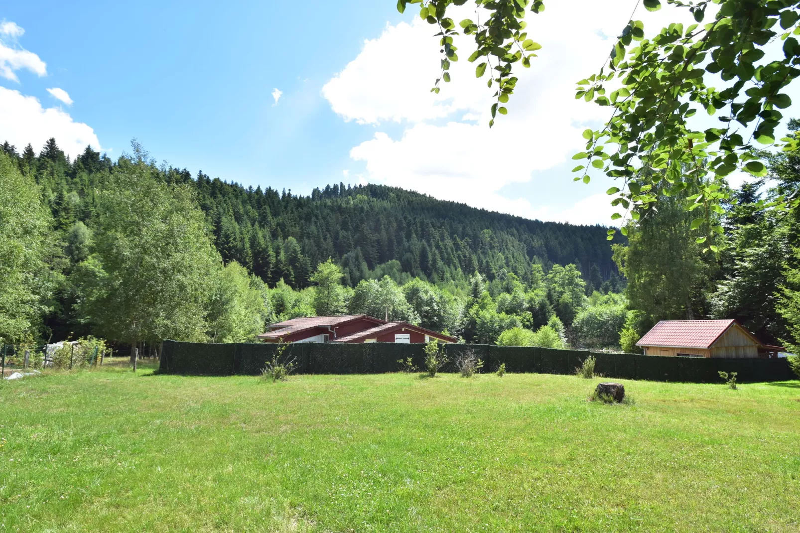 Chalet - TURQUESTEIN-Tuinen zomer