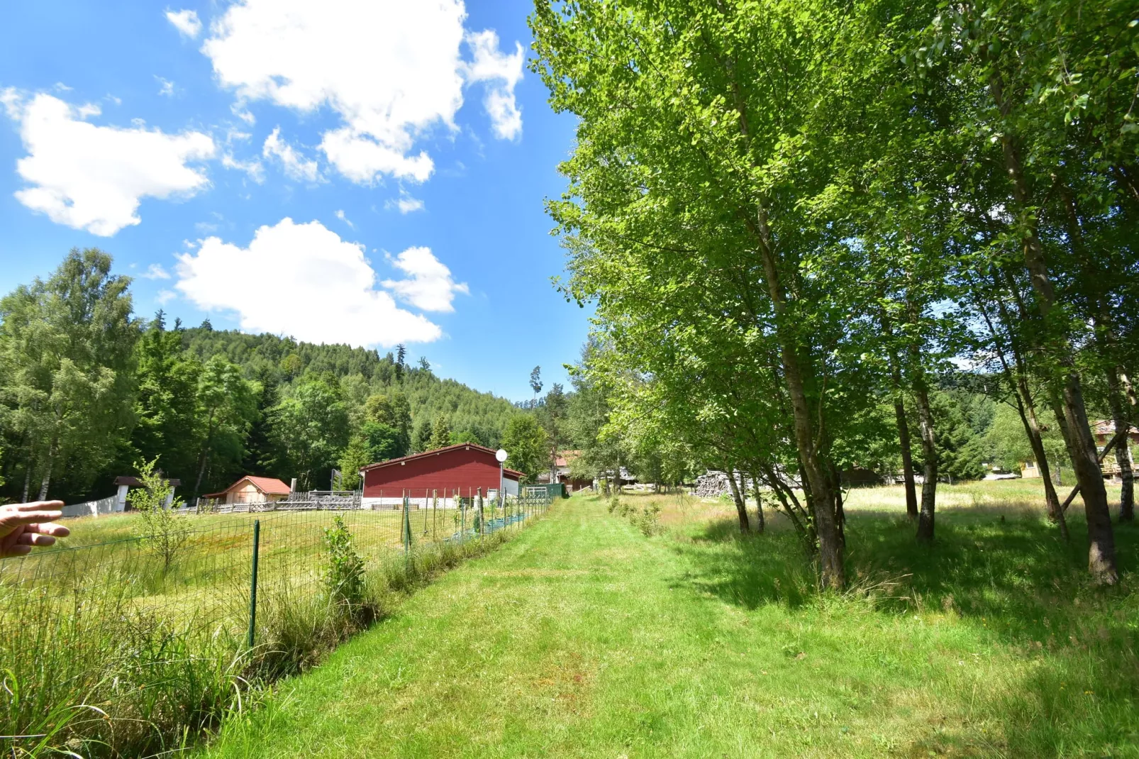 Chalet - TURQUESTEIN-Tuinen zomer