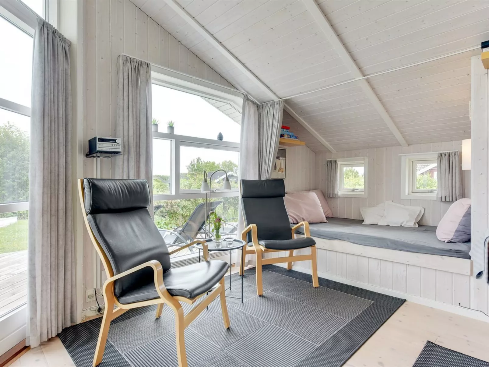 "Tjakko" - 700m from the sea-Binnen