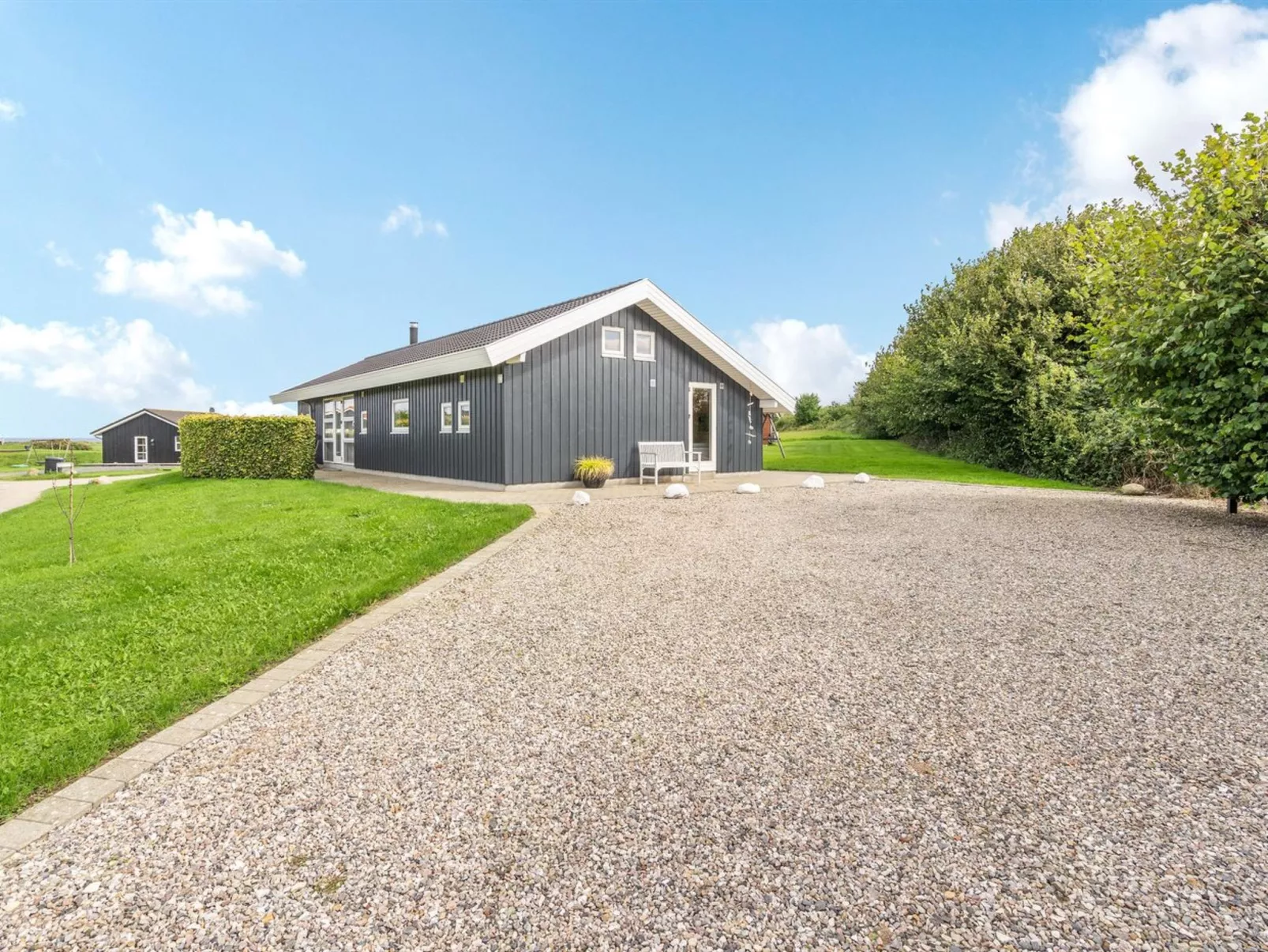 "Deline" - 250m from the sea-Buiten
