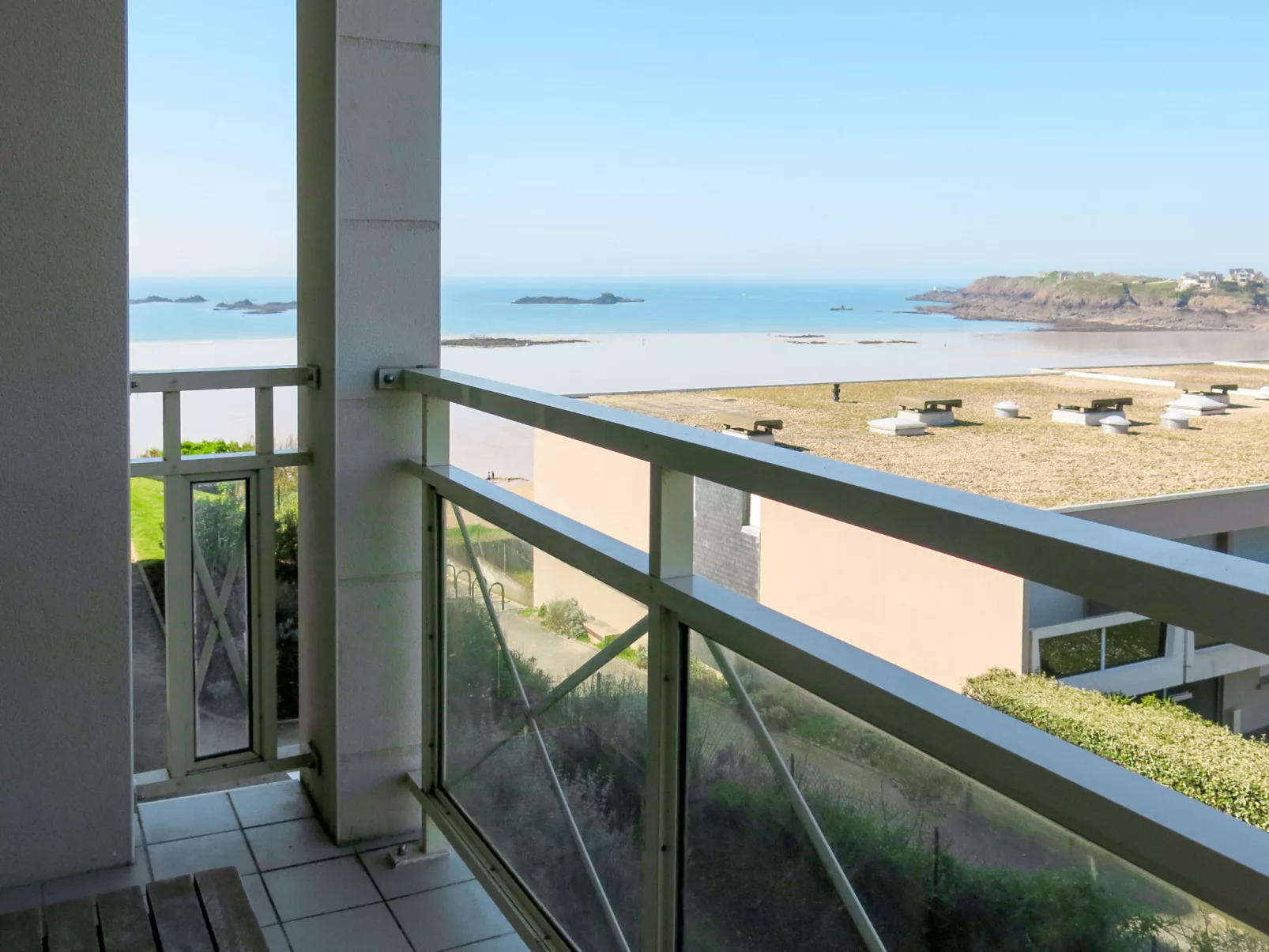 Reine Marine-T2 Balcon Lat. Mer-Buiten