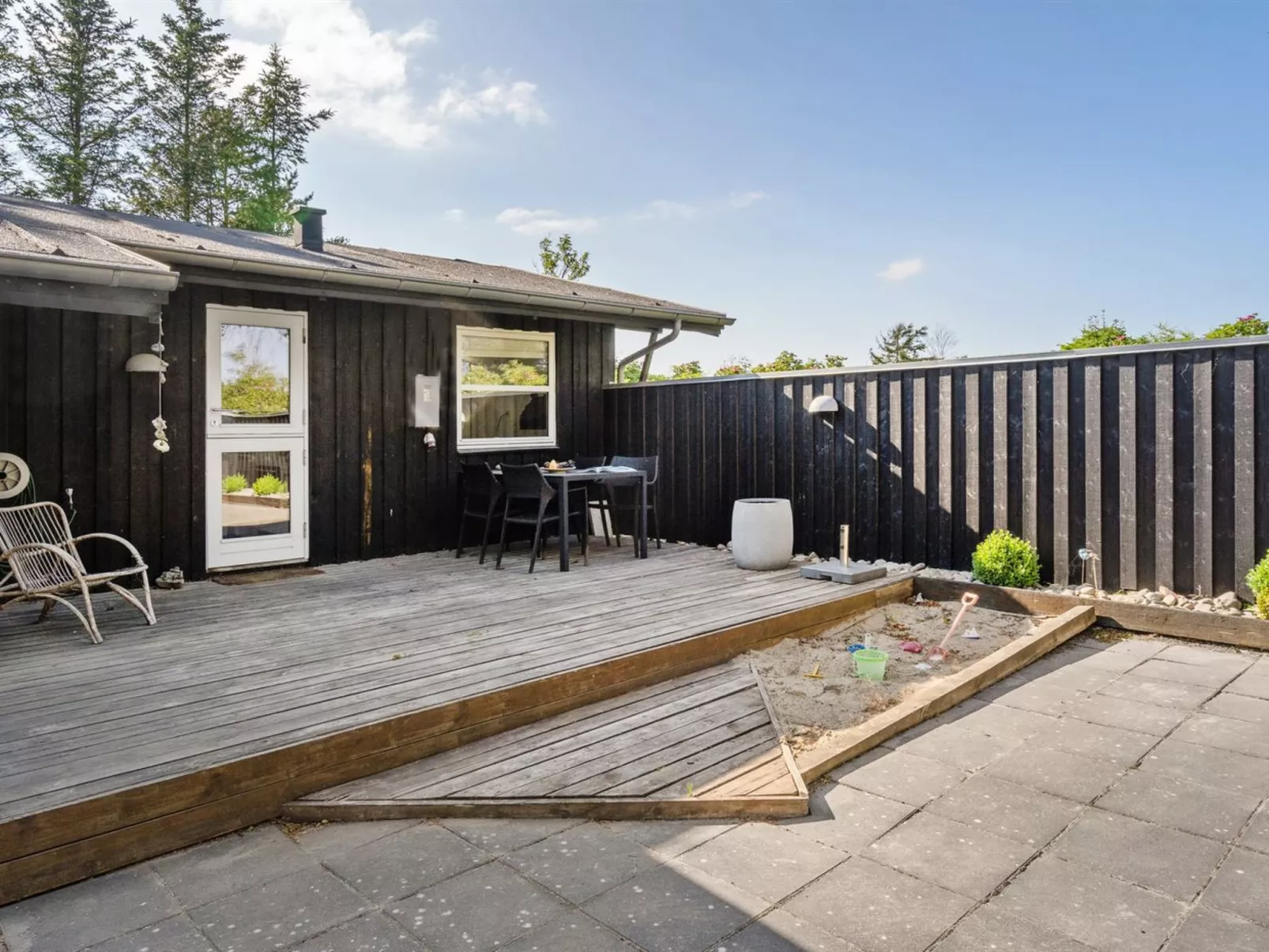 "Bernadeta" - 1.2km from the sea-Buiten