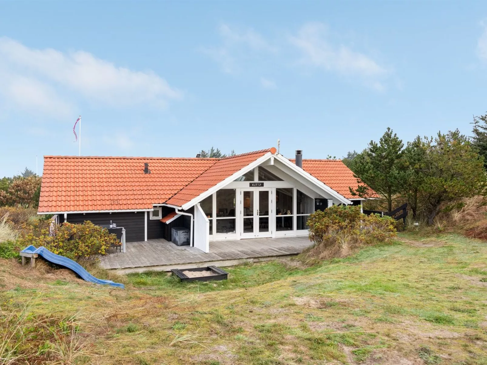 "Rasmussen" - 200m to the inlet-Binnen
