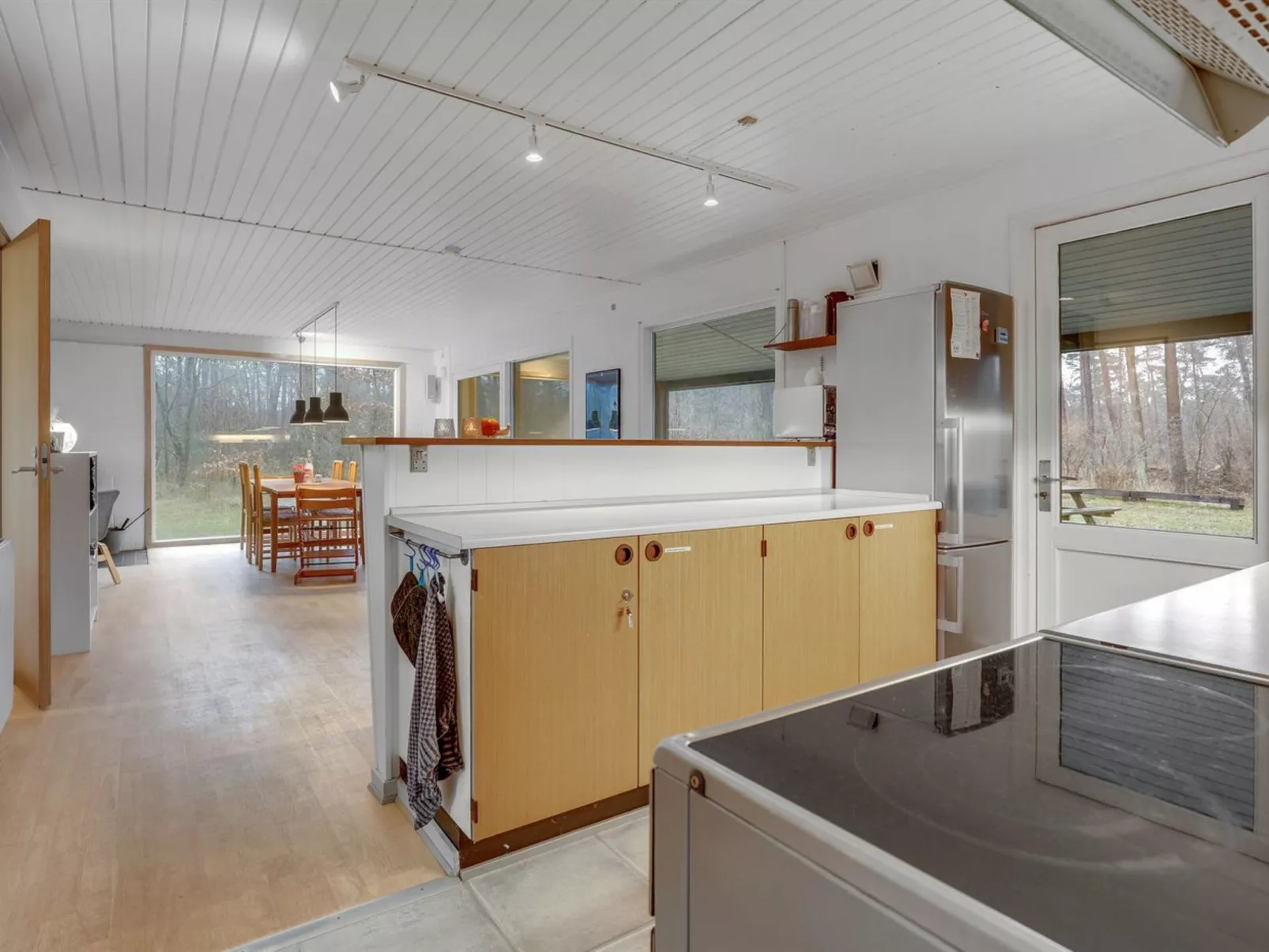 "Henri" - 800m from the sea-Binnen