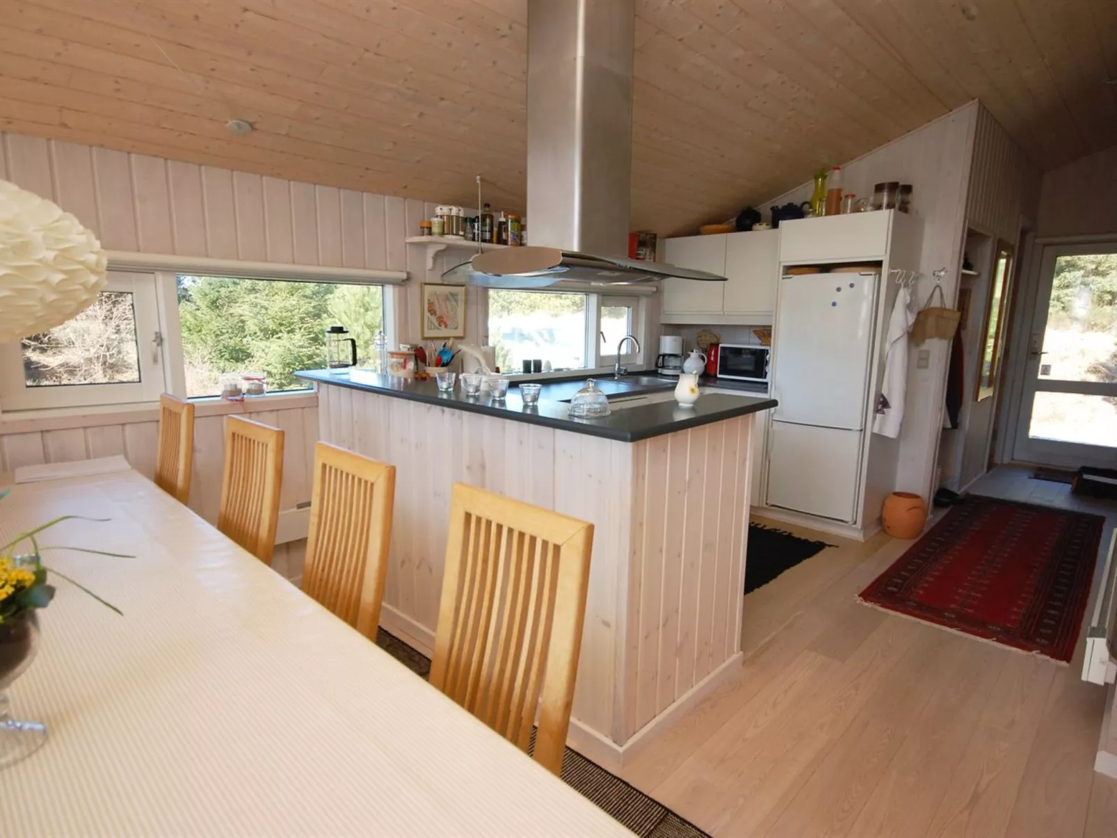 "Thanee" - 1.7km from the sea-Binnen