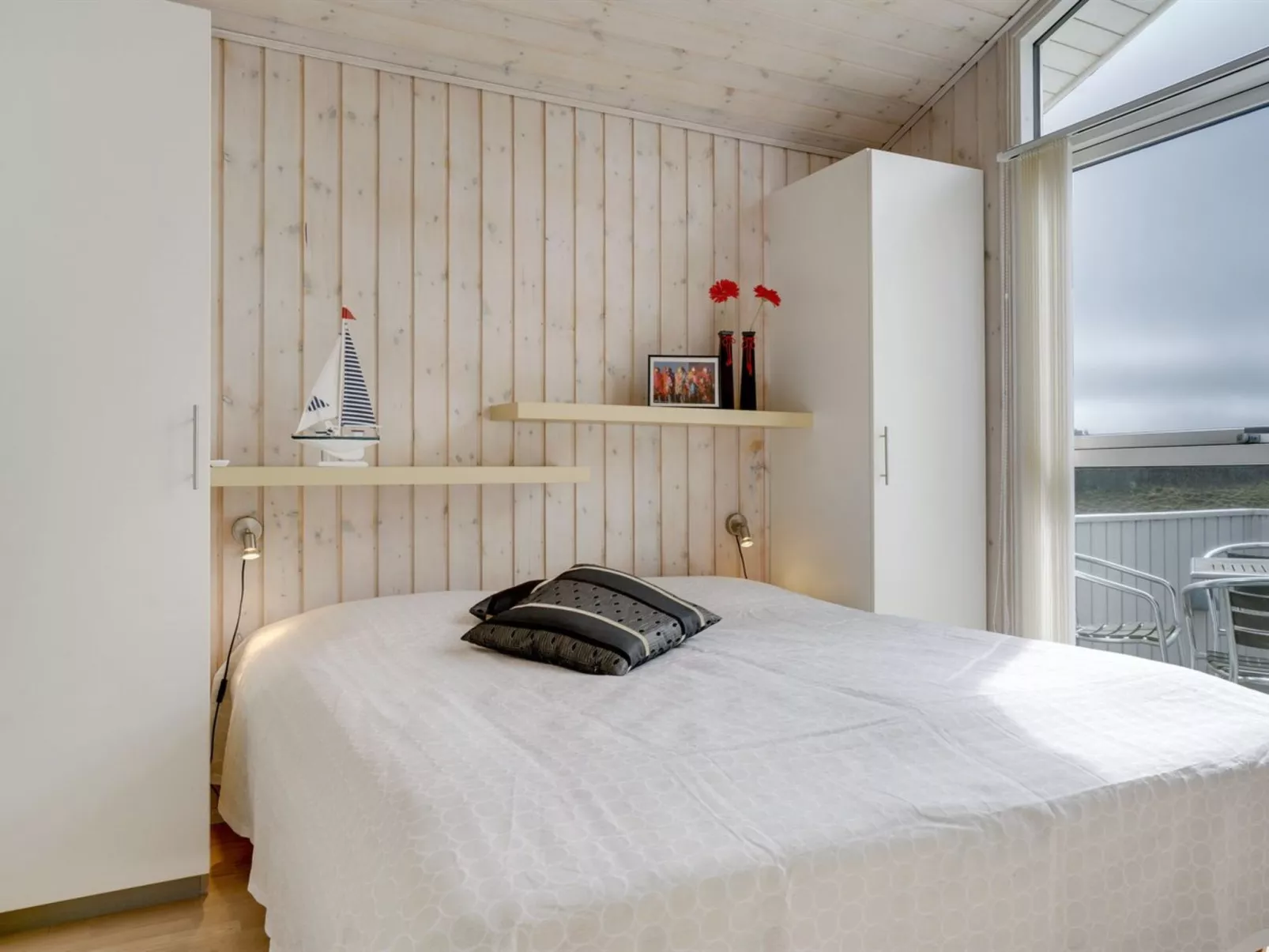 "Ohto" - 281m from the sea-Binnen