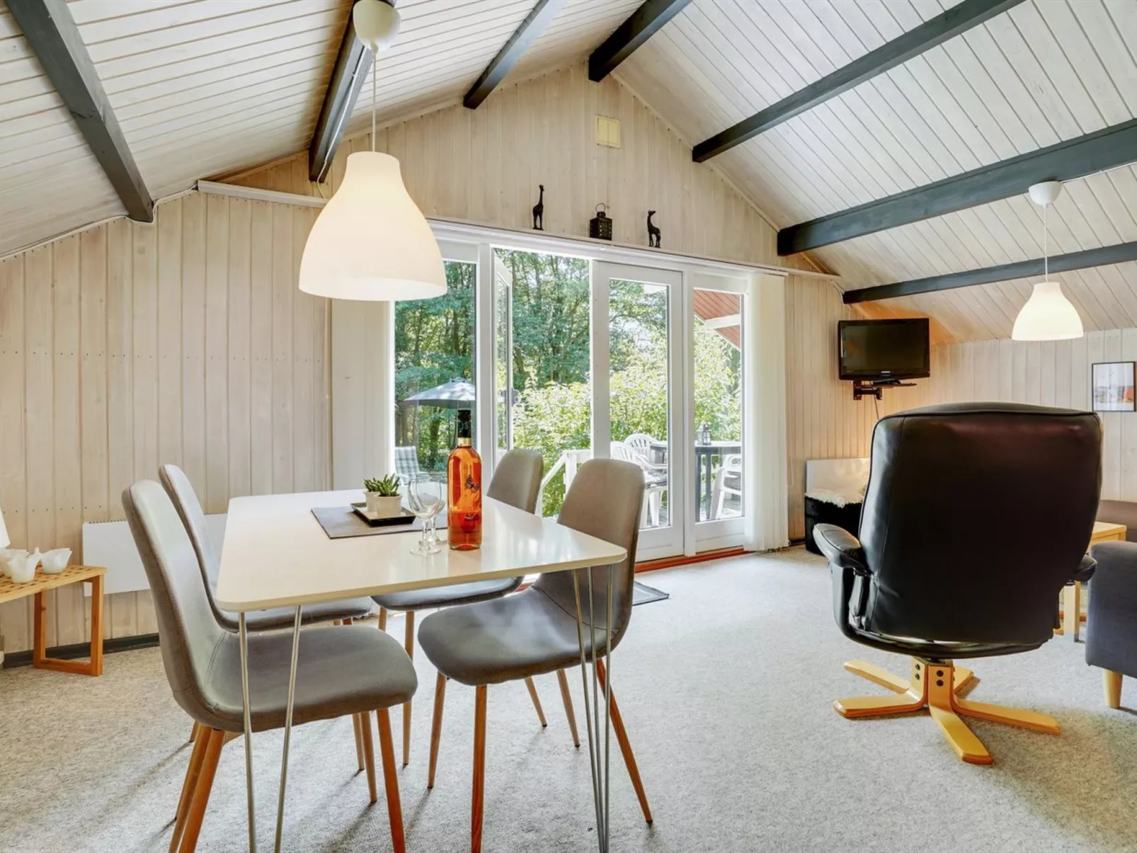 "Rentje" - 31km from the sea-Binnen