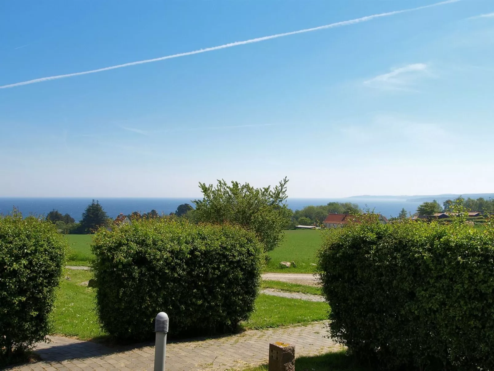 "Ayk" - 400m from the sea-Binnen