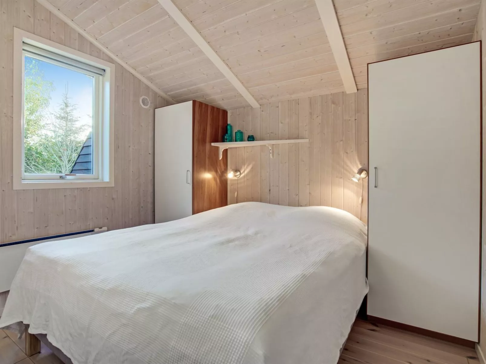 "Barnet" - 2.2km from the sea-Binnen