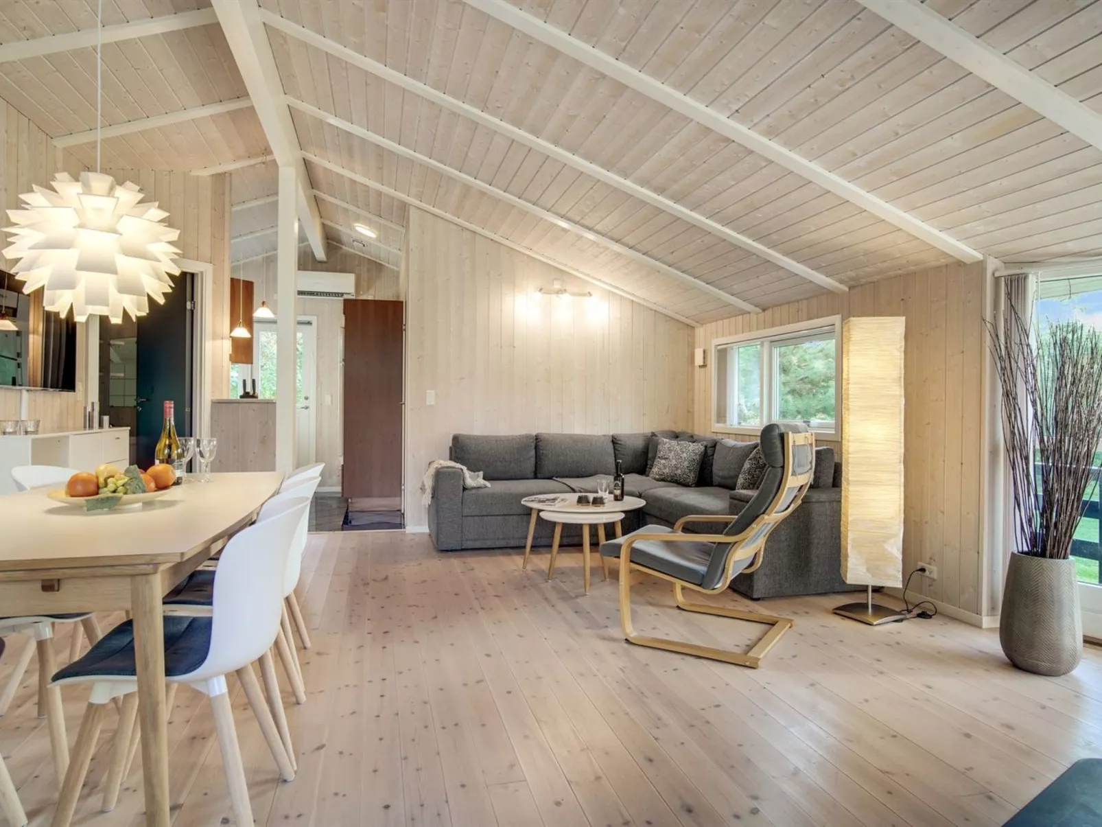 "Barnet" - 2.2km from the sea-Binnen
