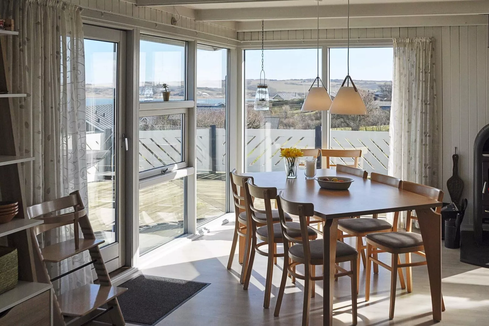 Smaakvol vakantiehuis in Lemvig nabij de zee-Binnen