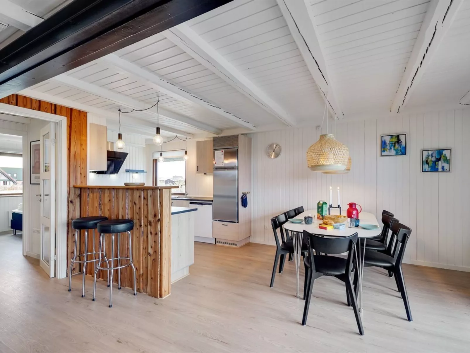 "Kristanna" - 150m from the sea-Binnen