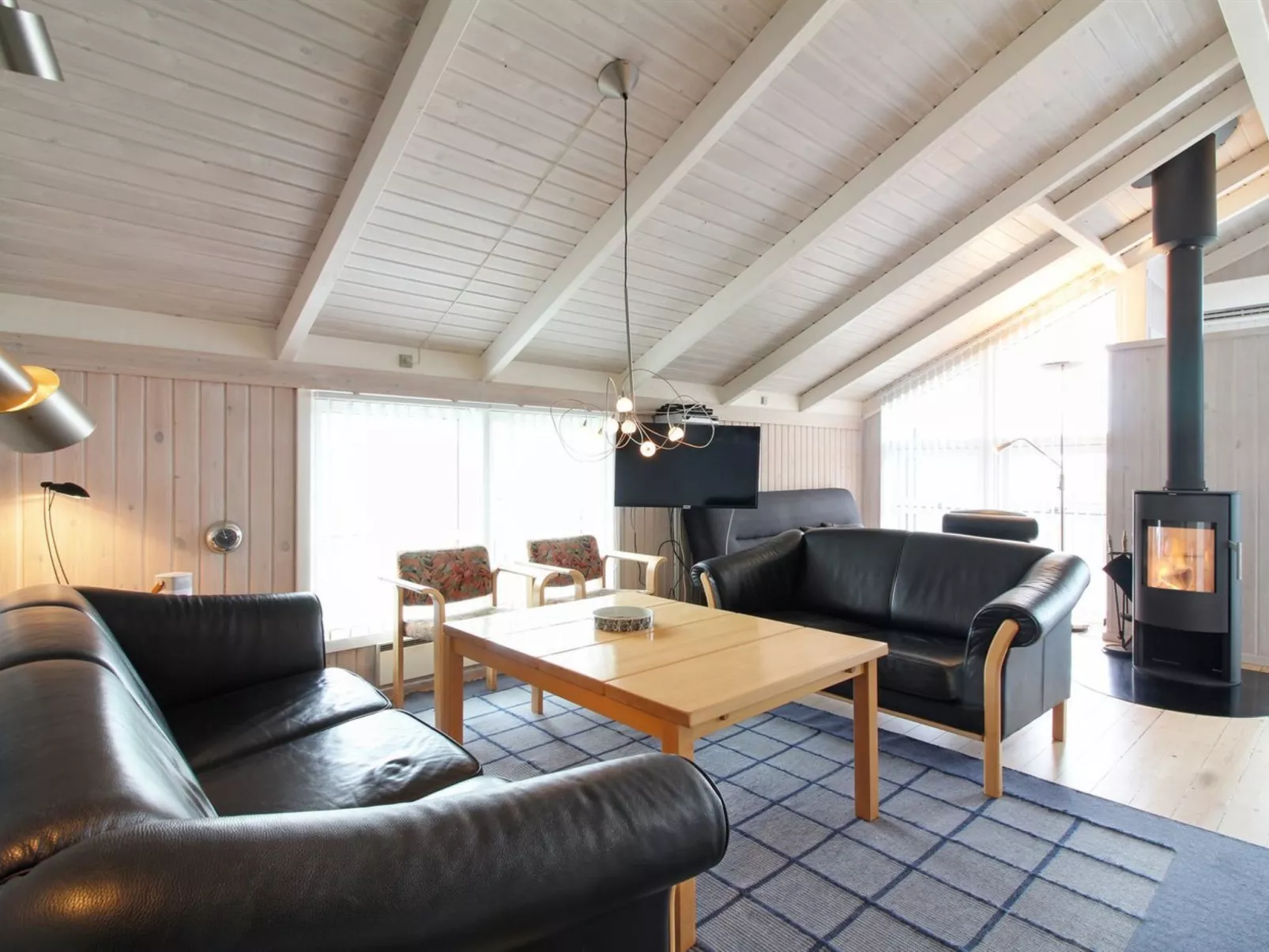 "Sixten" - 450m from the sea-Binnen