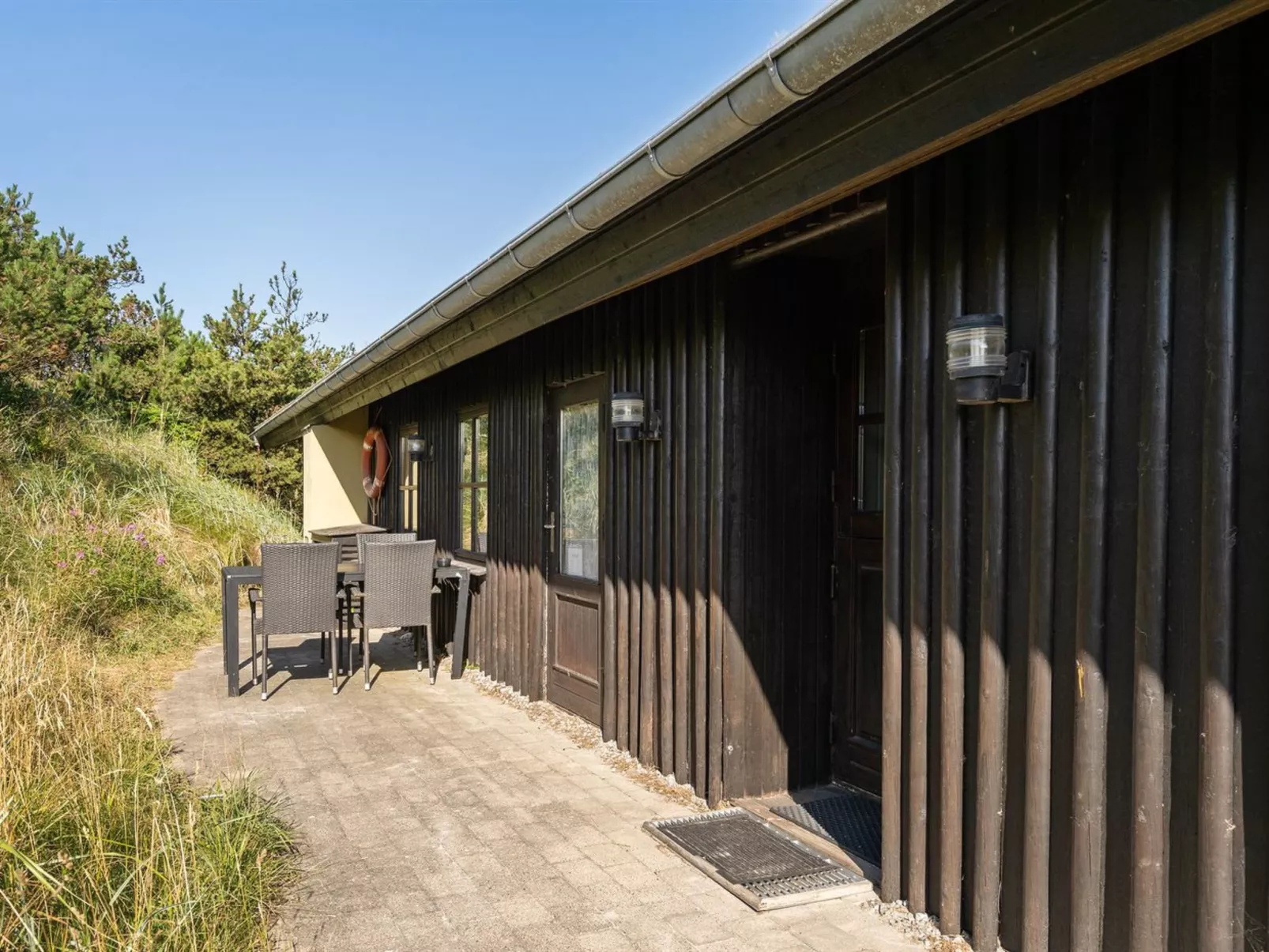 "Marite" - 200m from the sea-Binnen