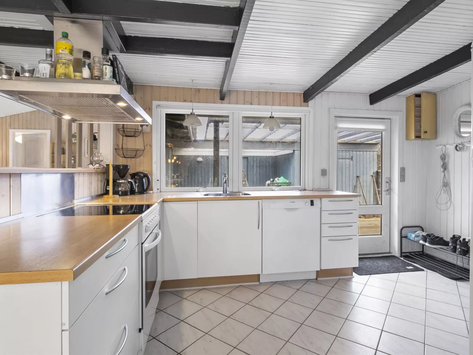 "Finne" - 800m from the sea-Binnen