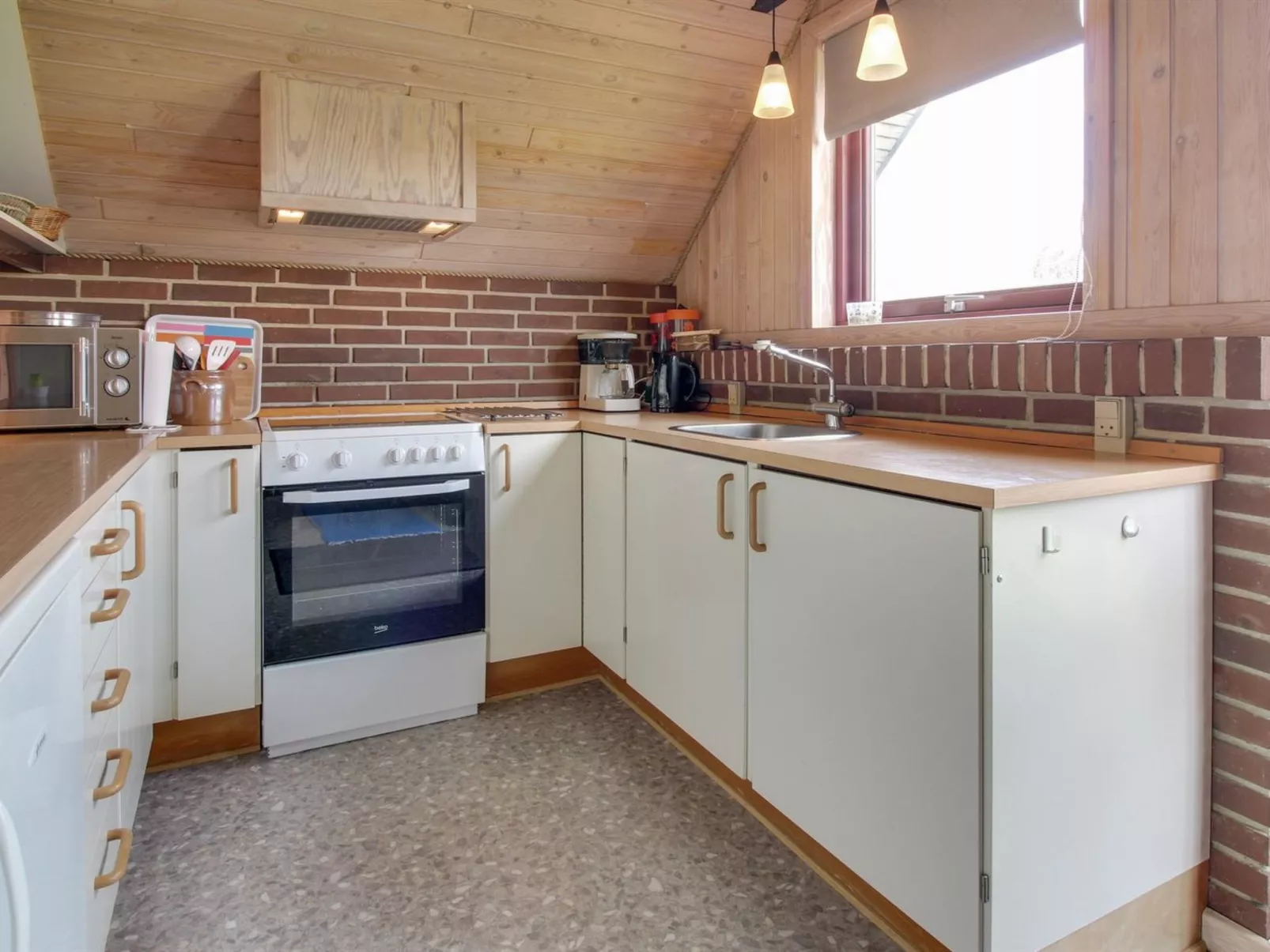 "Mailo" - 1.3km from the sea in Western Jutland-Binnen