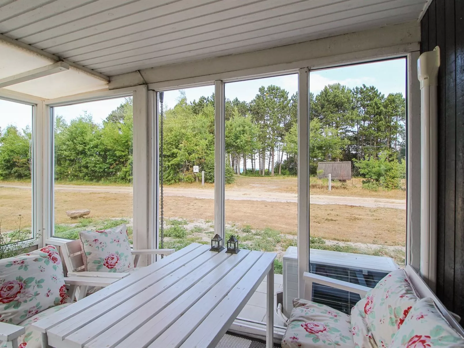 "Eldina" - 100m from the sea-Buiten