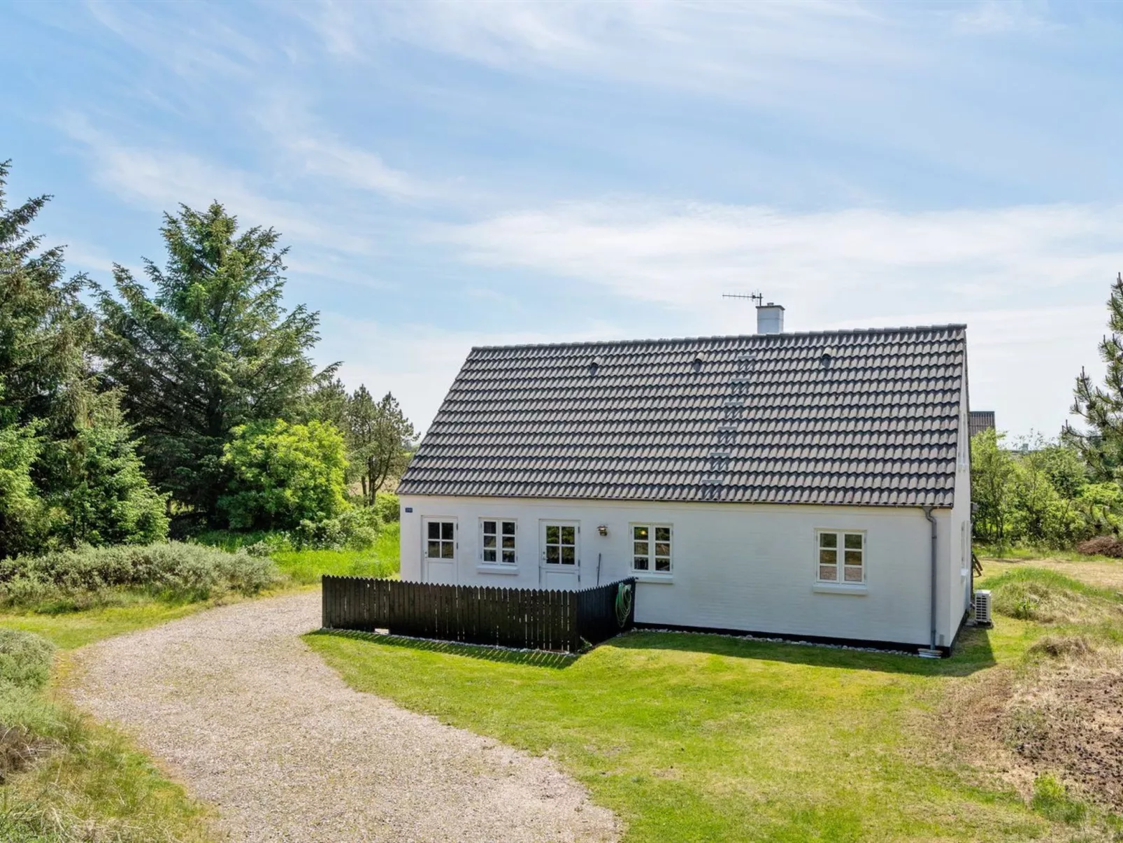 "Minja" - 900m from the sea-Buiten