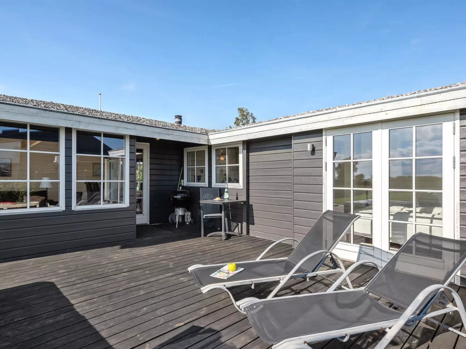 "Orsa" - 80m from the sea-Buiten