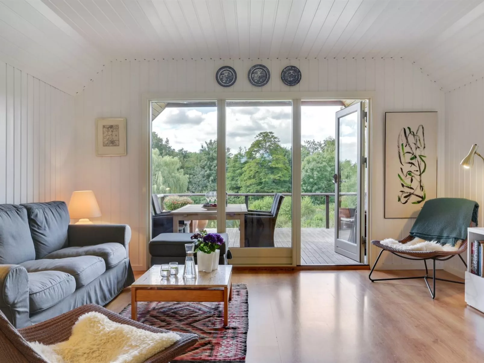 "Elvine" - 2.9km from the sea-Binnen