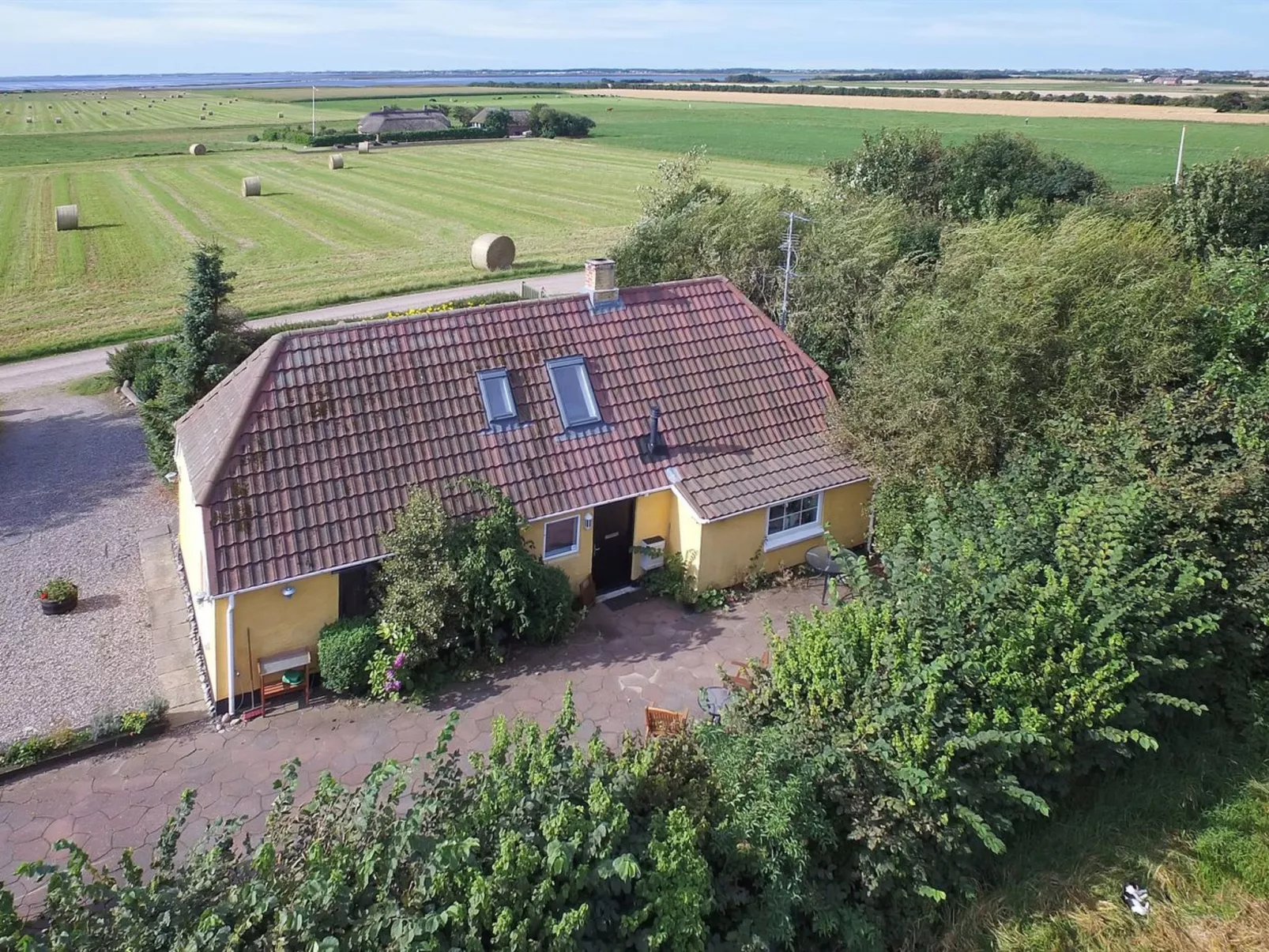 "Laina" - 600m to the inlet in Western Jutland-Buiten