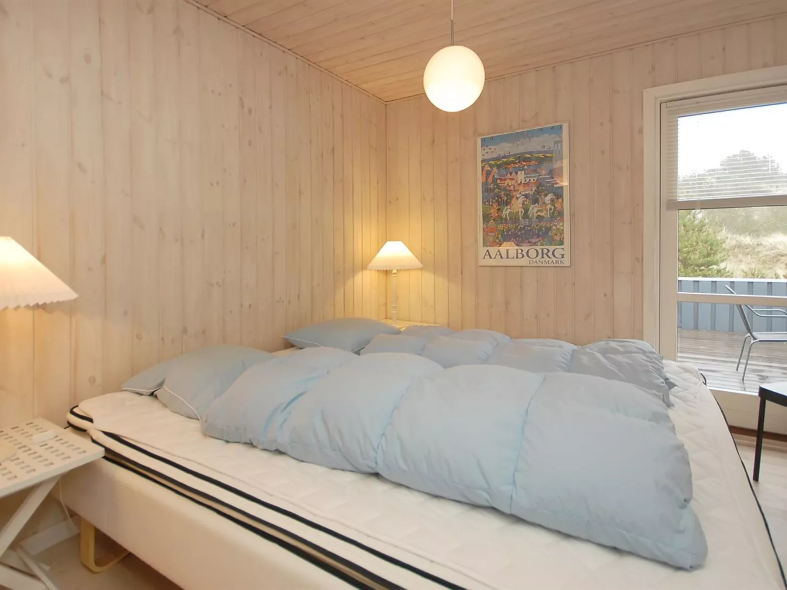 "Winter" - 900m from the sea-Binnen