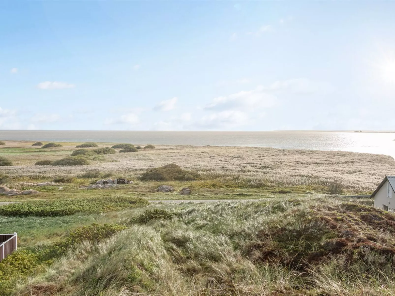 "Vina" - 200m to the inlet-Buiten
