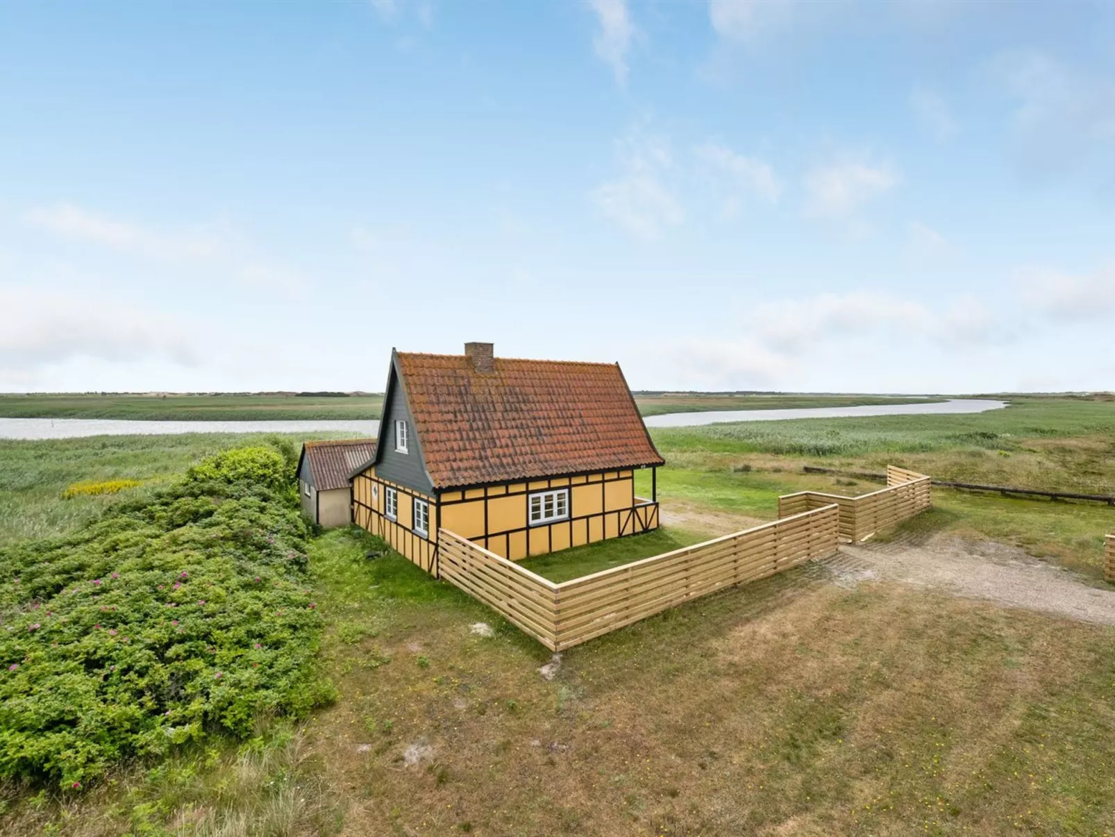 "Mani" - 25m to the inlet-Buiten