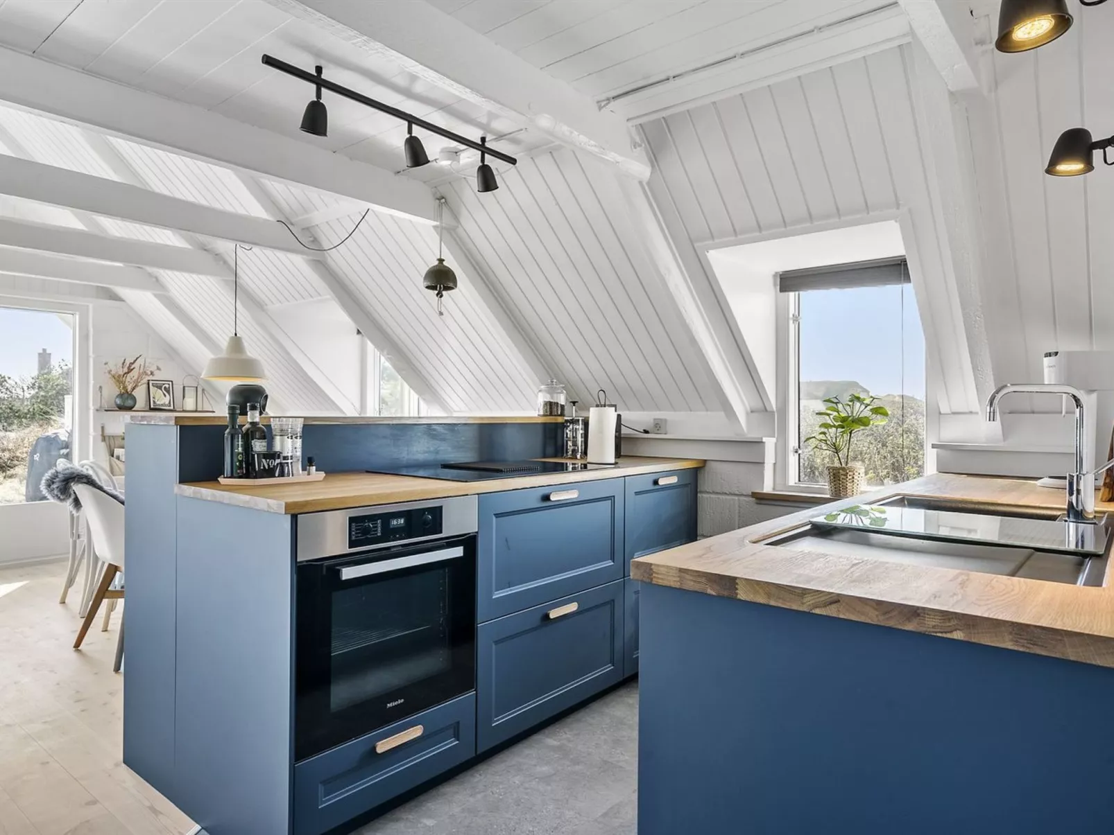 "Hen" - 400m from the sea-Binnen