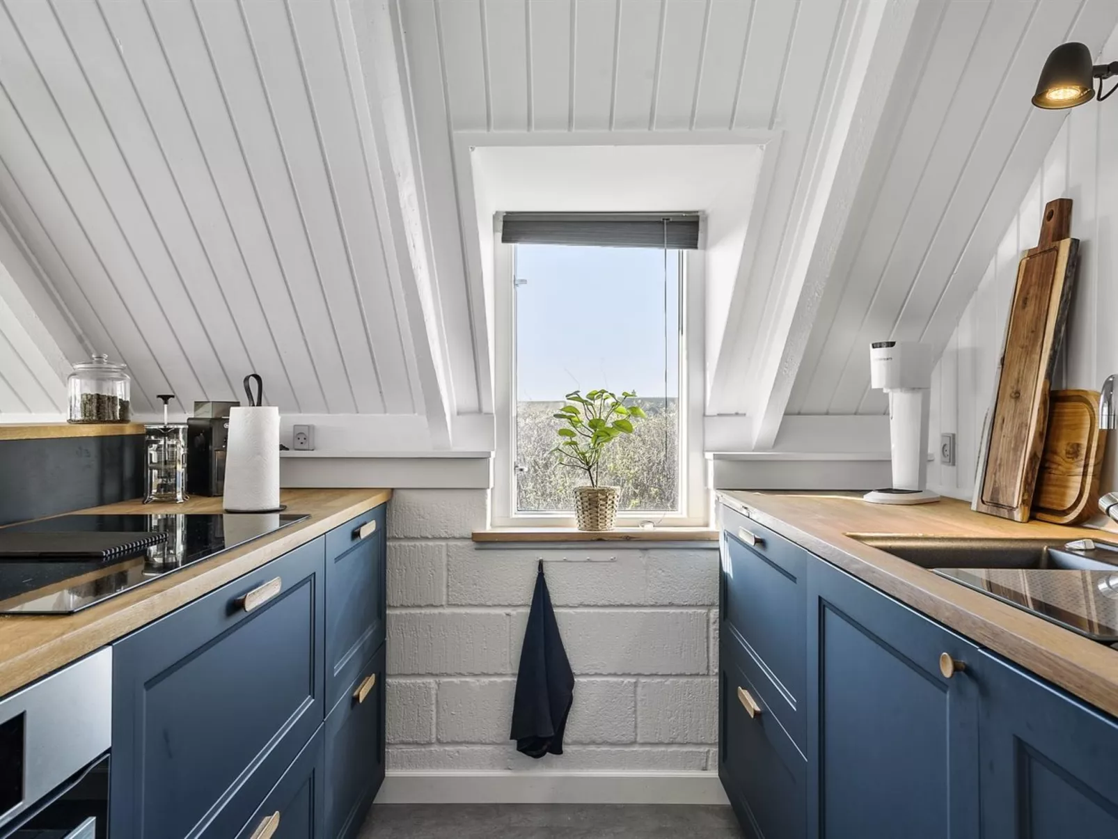 "Hen" - 400m from the sea-Binnen
