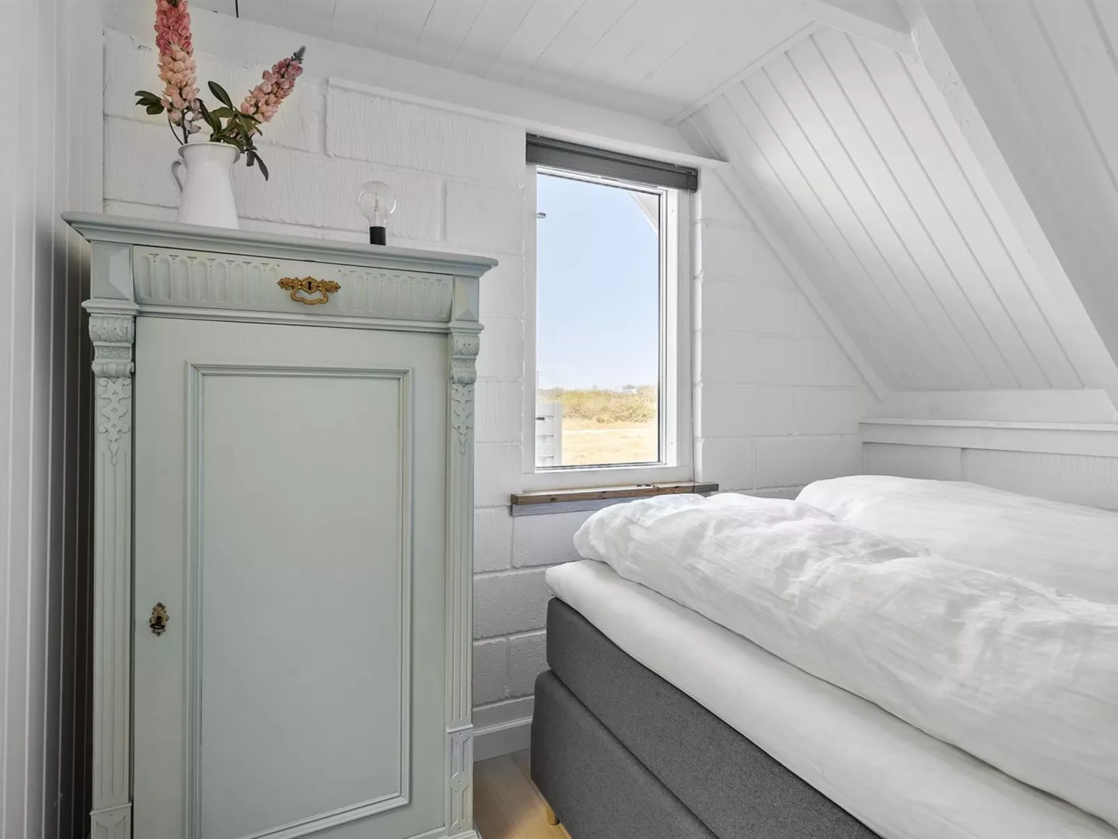 "Hen" - 400m from the sea-Binnen