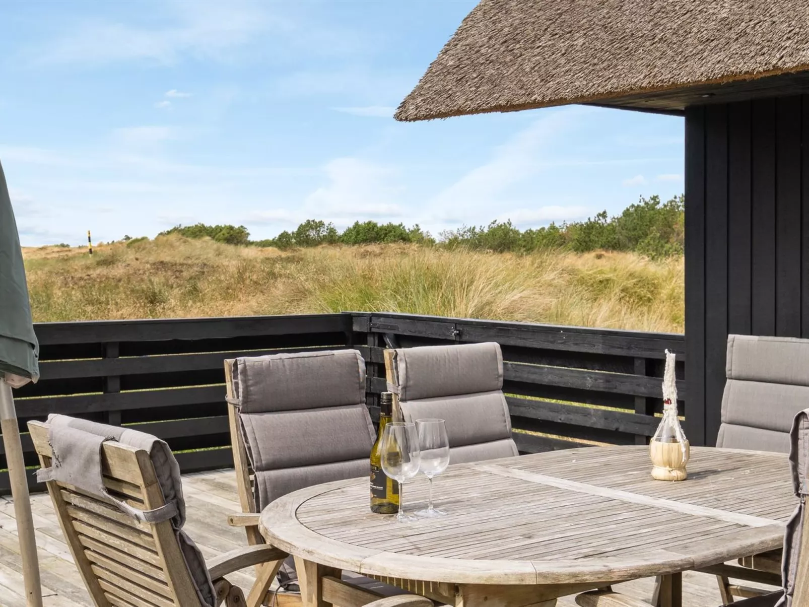 "Reiko" - 1.5km from the sea-Buiten