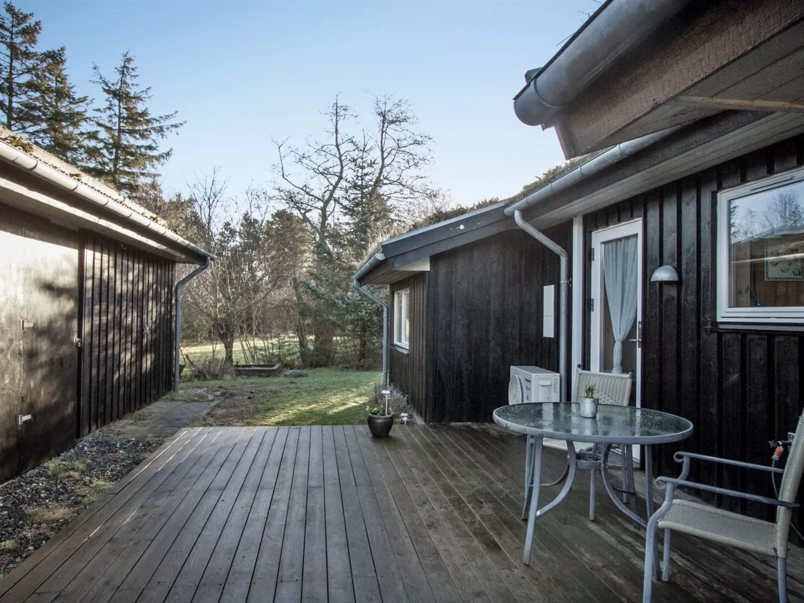 "Edger" - 2.3km from the sea-Buiten