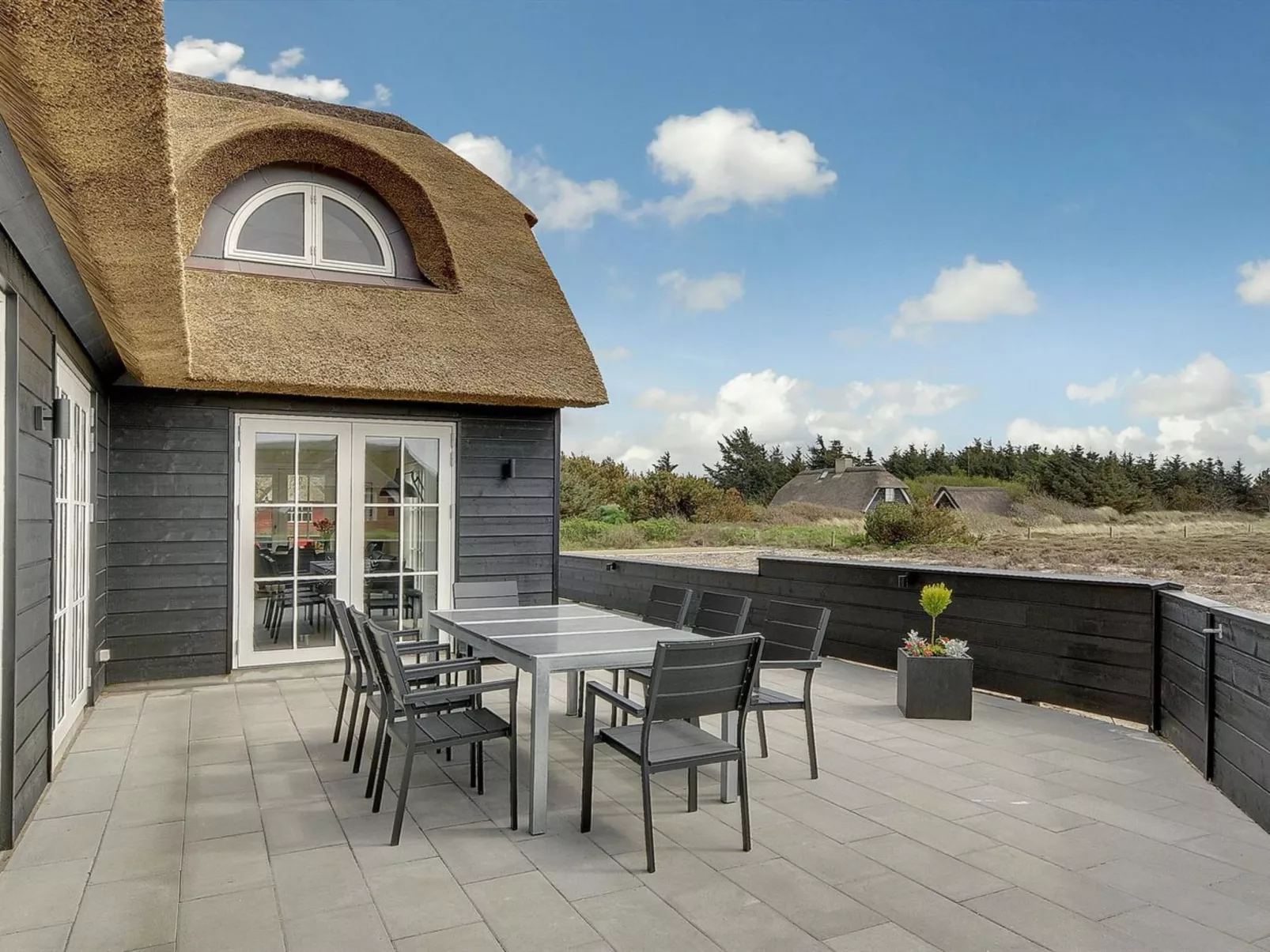 "Dorte" - 200m from the sea-Buiten