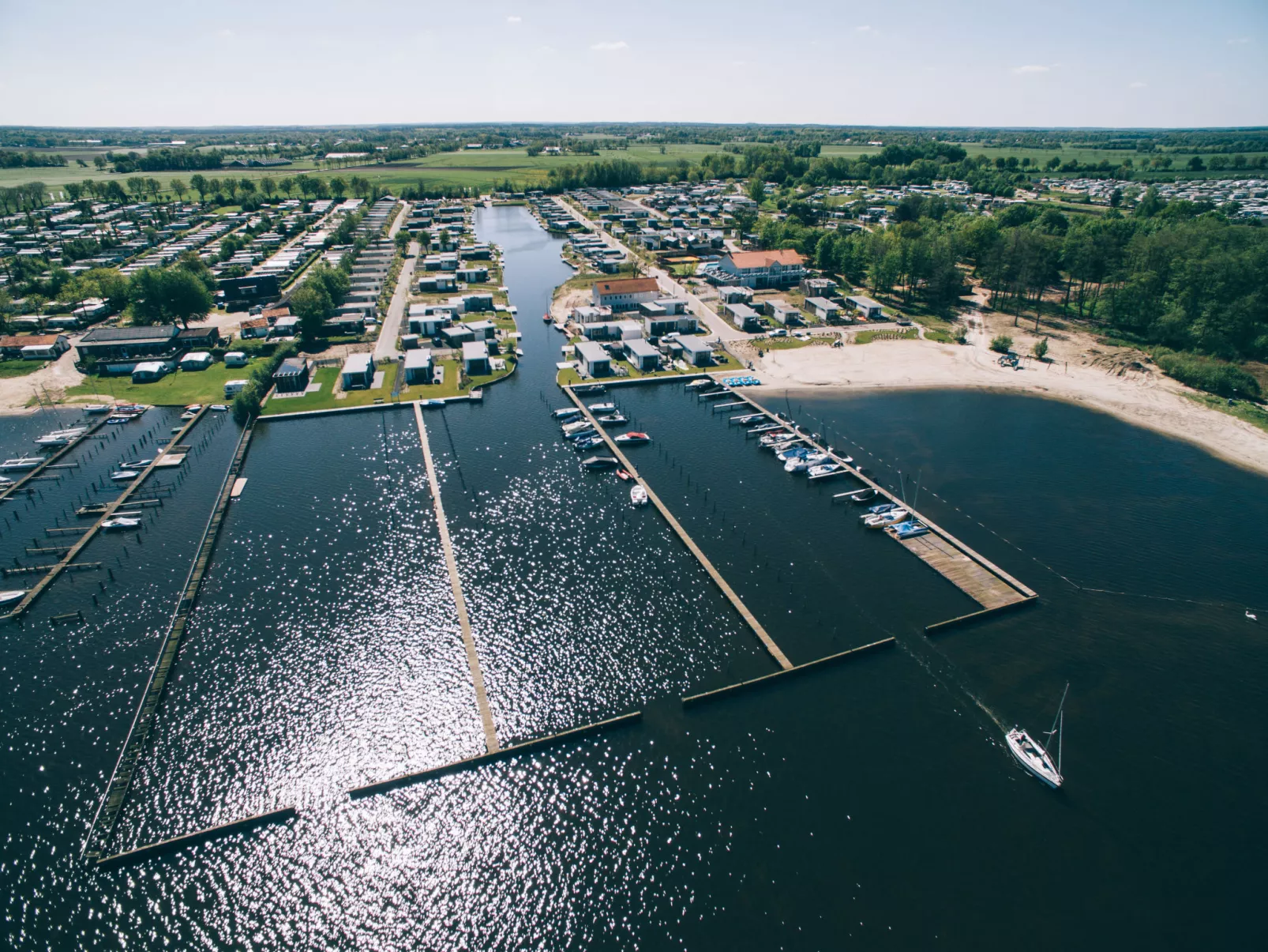 Pavilion Waterfront 4-Buiten