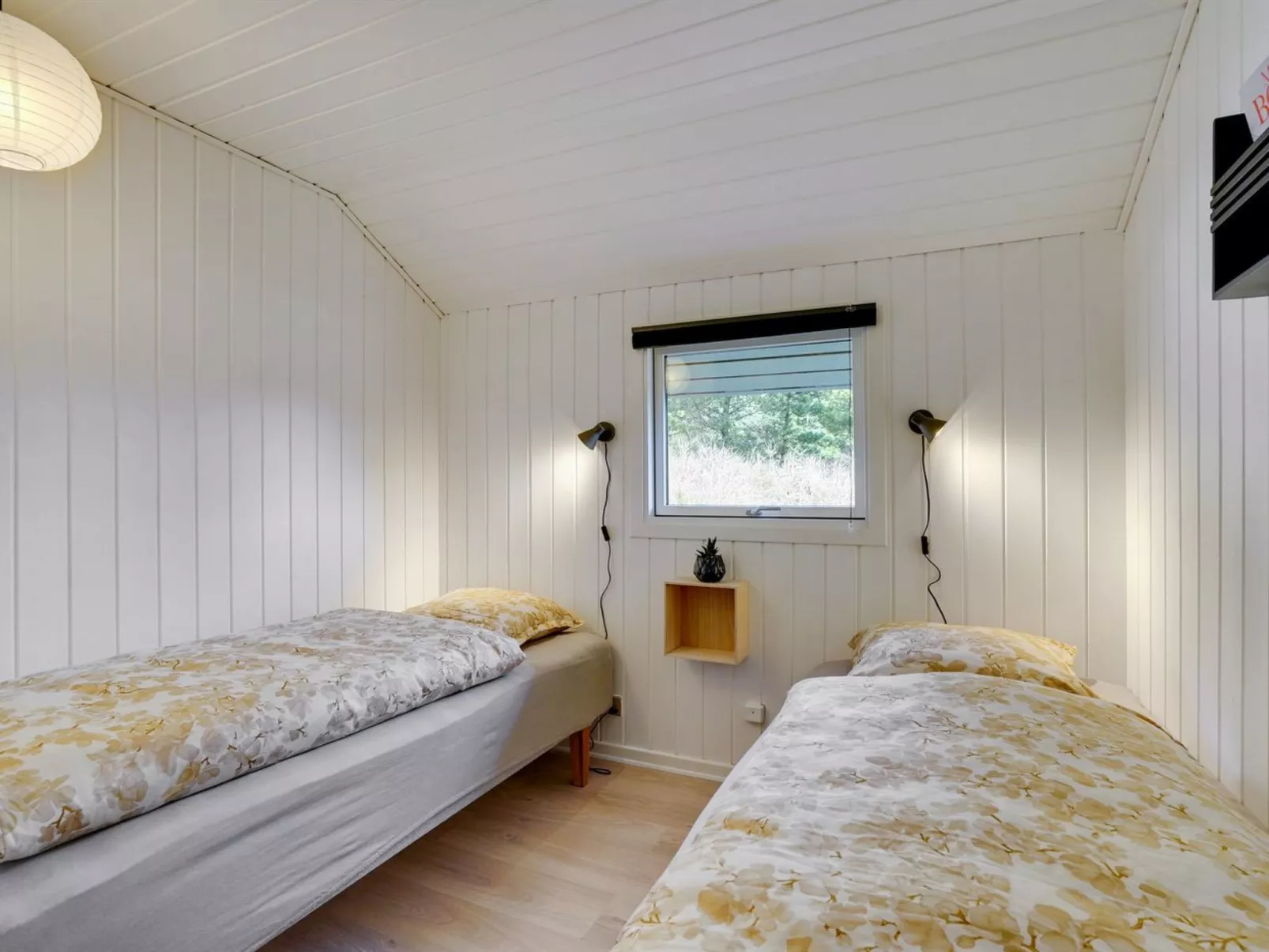 "Ilsi" - 1.5km from the sea-Binnen