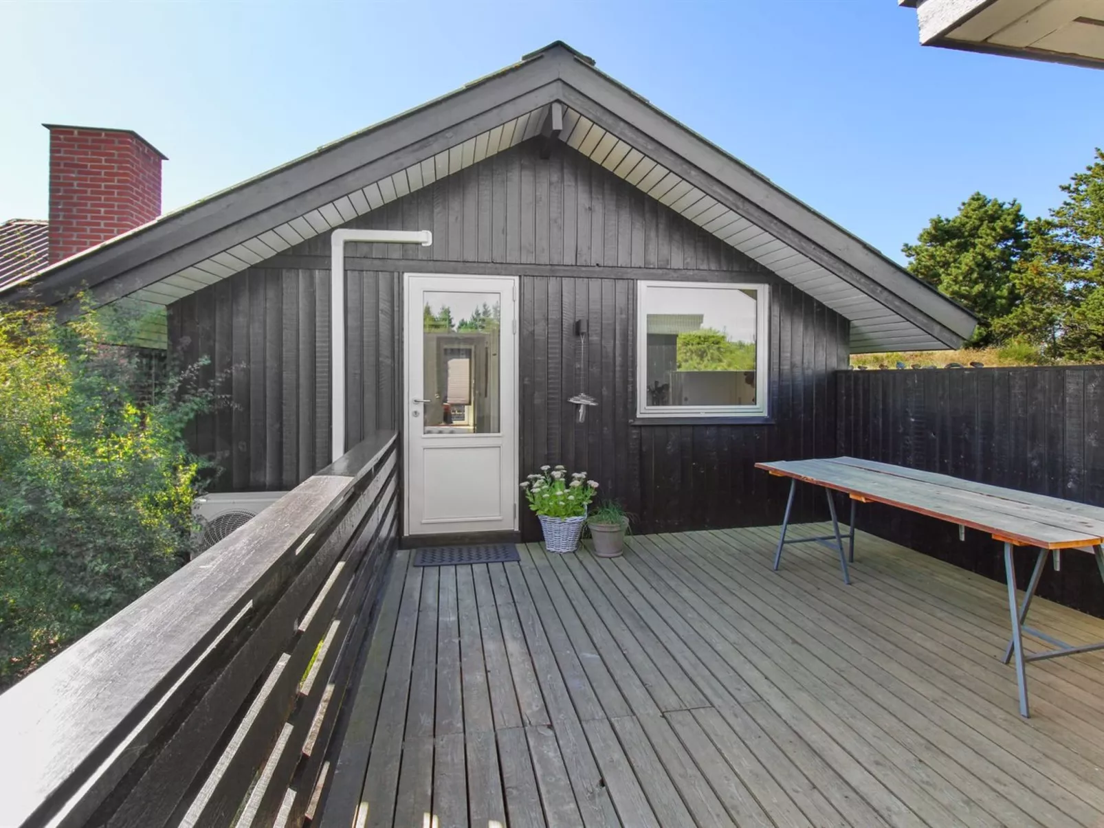 "Ilsi" - 1.5km from the sea-Buiten