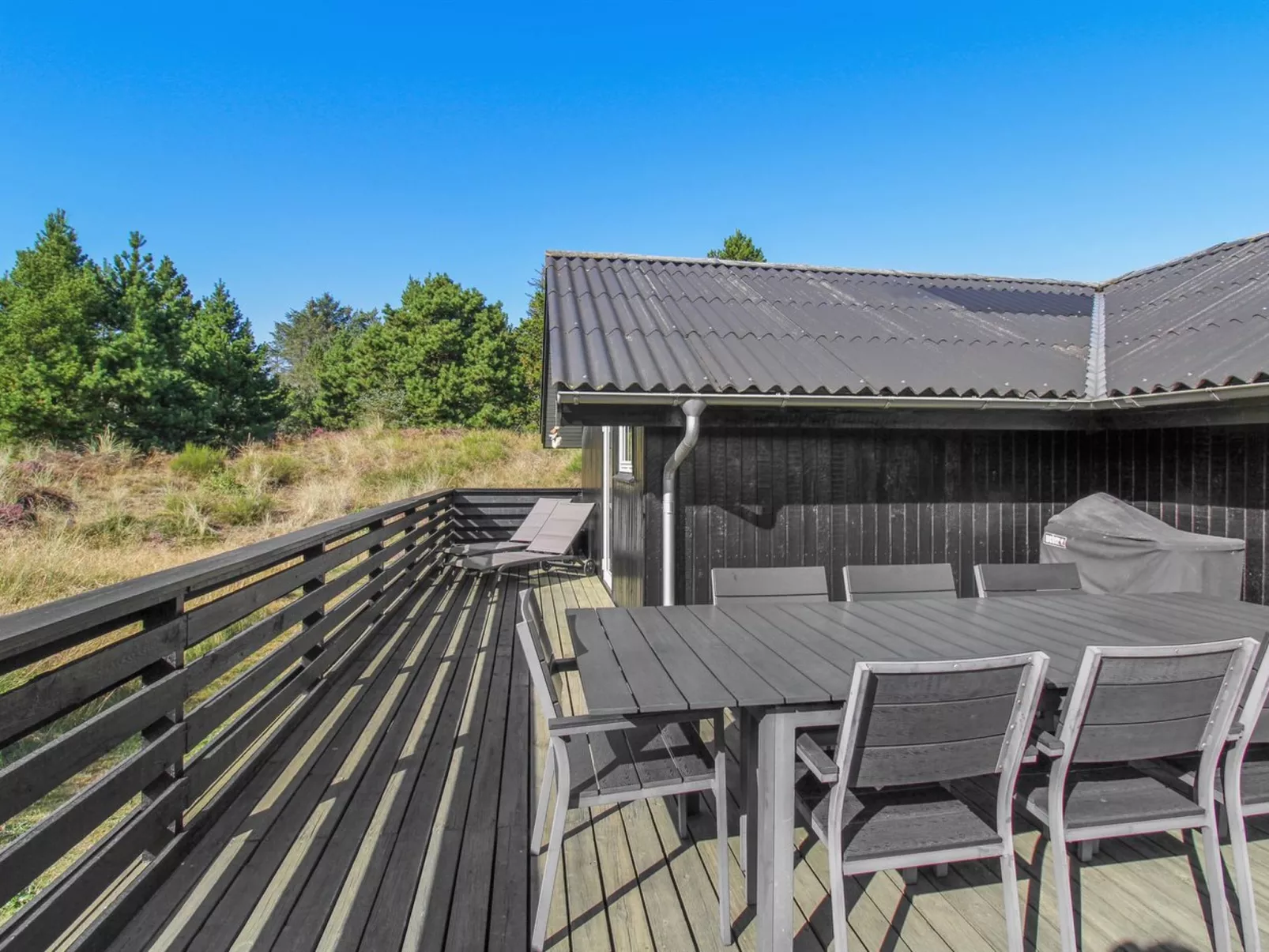 "Ilsi" - 1.5km from the sea-Buiten