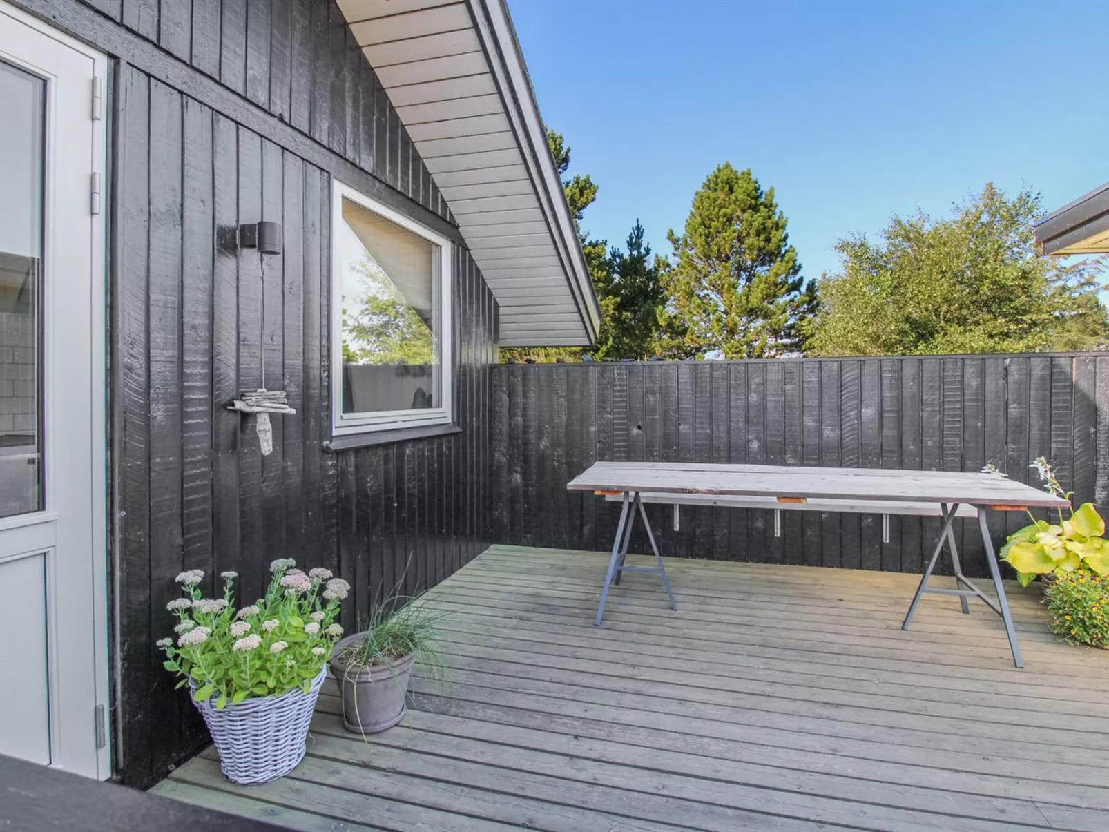 "Ilsi" - 1.5km from the sea-Buiten