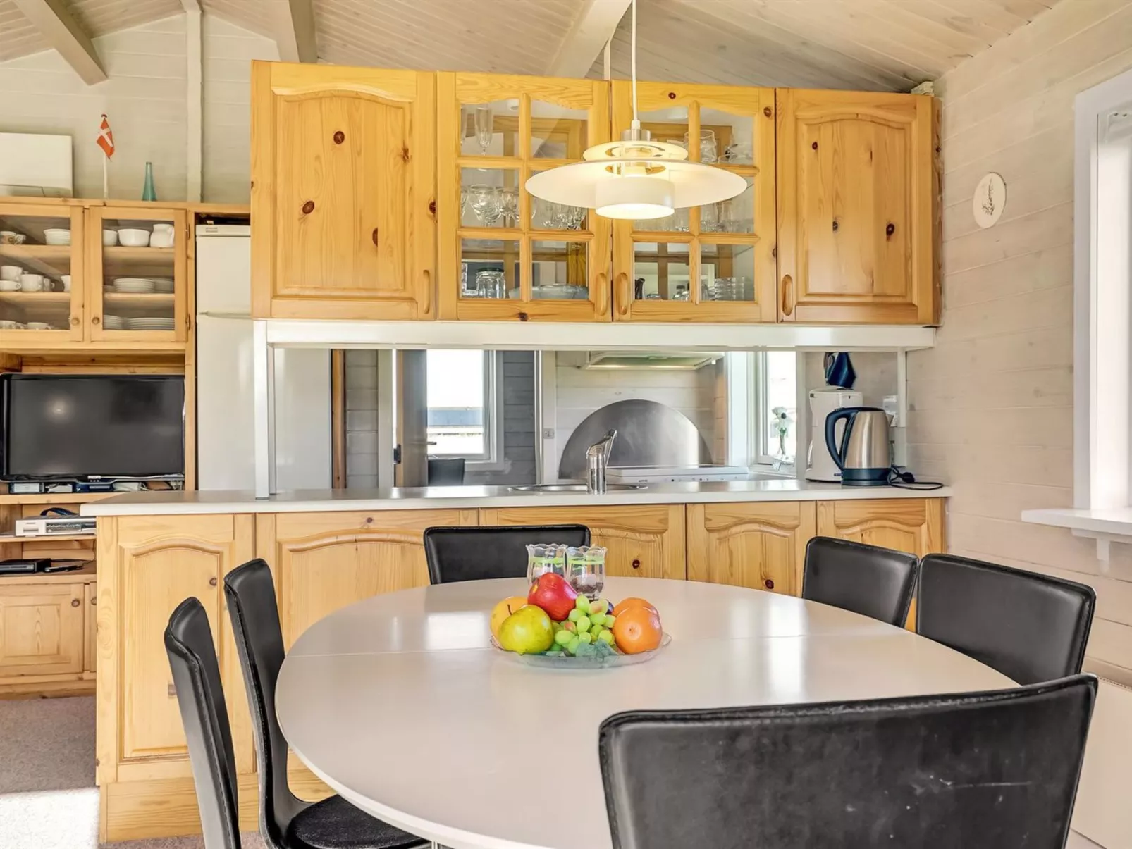 "Aashild" - 400m from the sea-Binnen