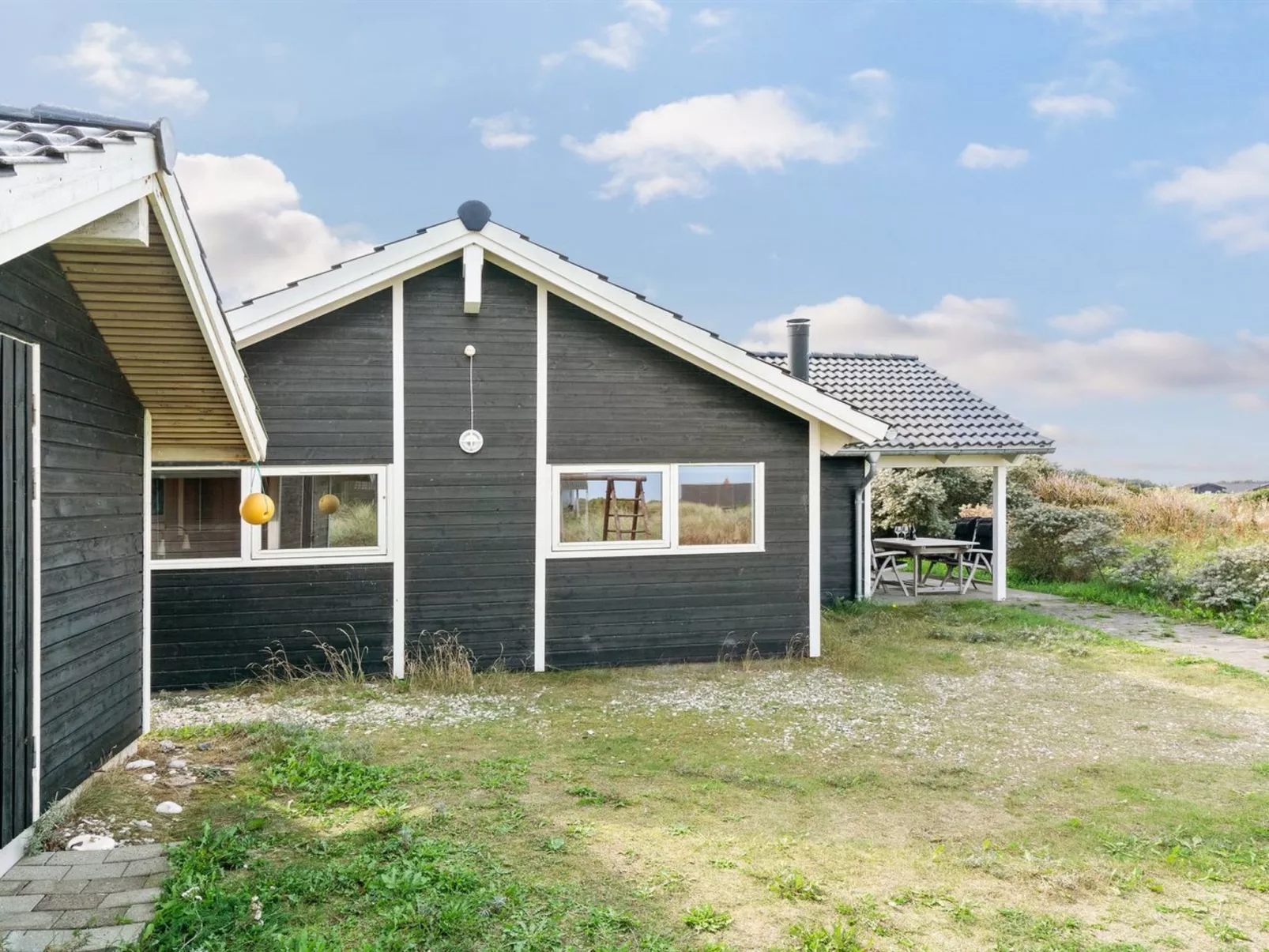 "Breide" - 250m from the sea-Buiten