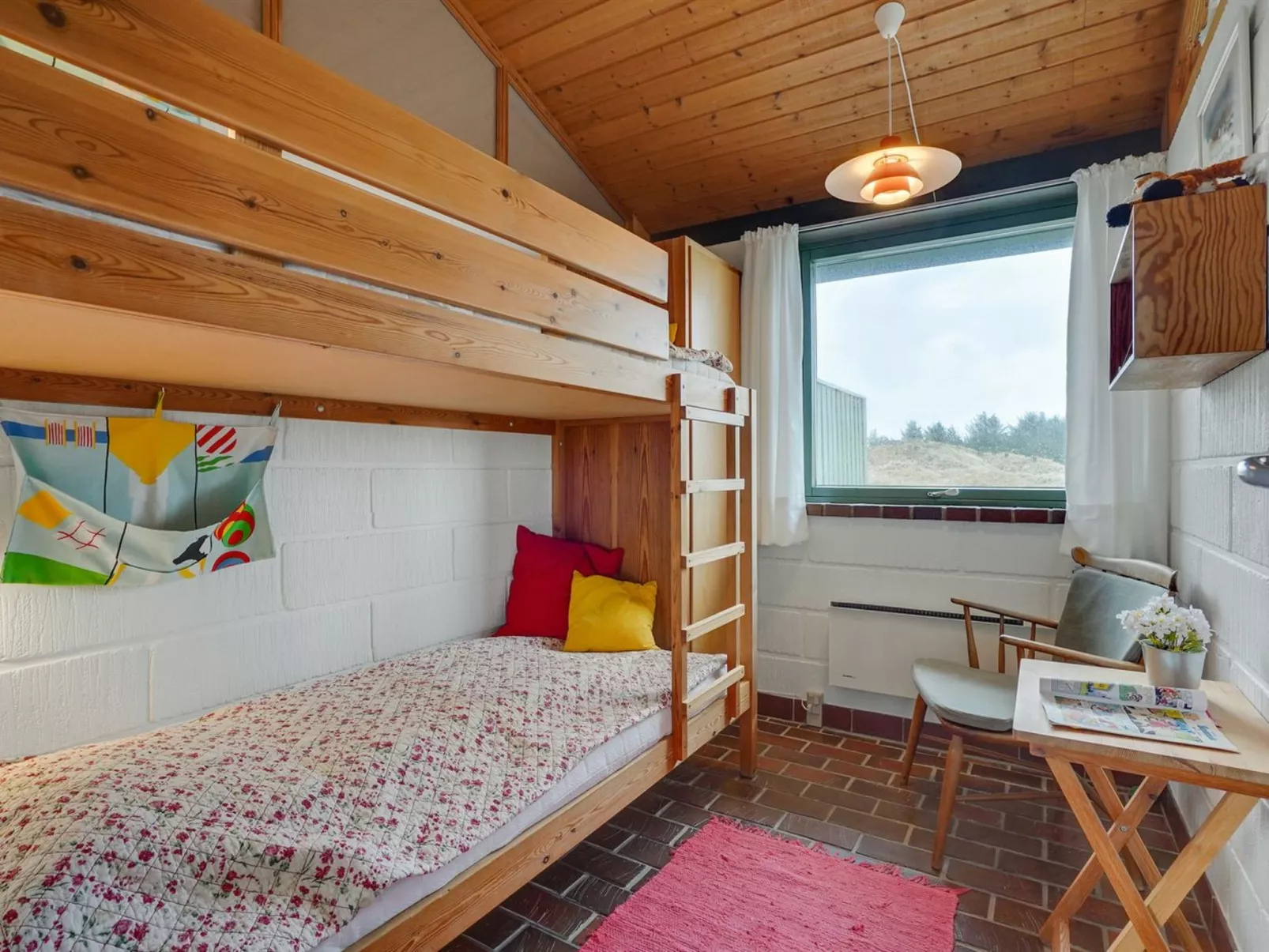 "Ehawee" - 350m from the sea-Binnen