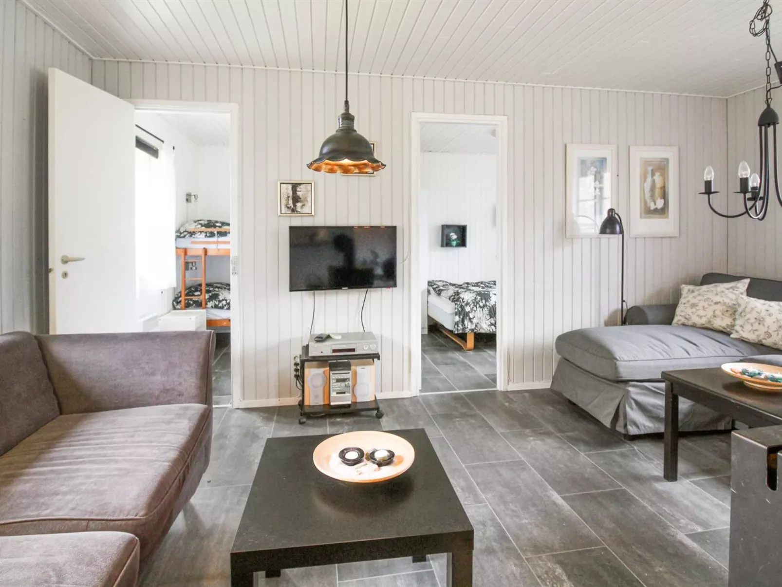 "Loke" - 300m from the sea-Binnen