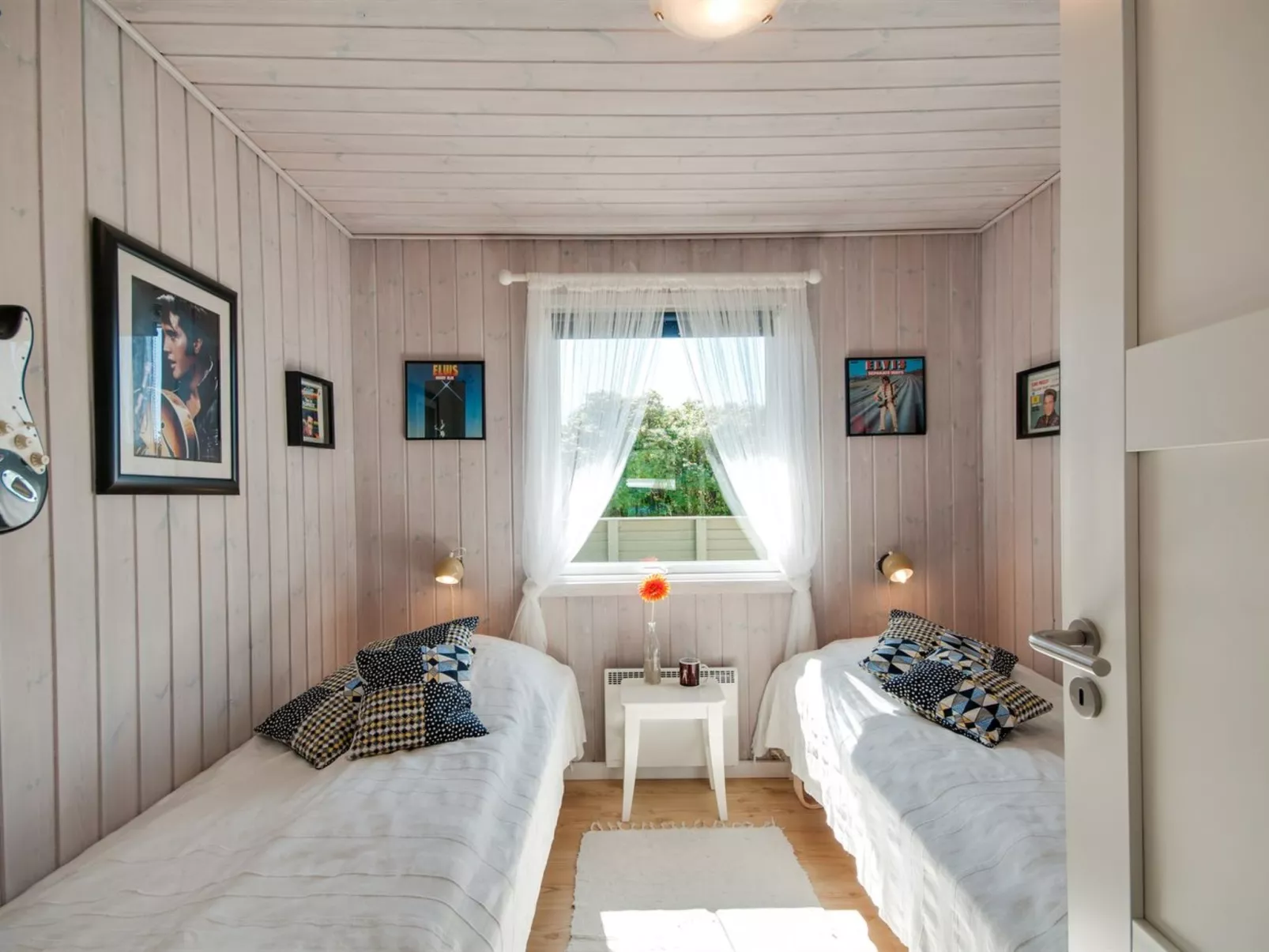 "Diuri" - 400m from the sea-Binnen