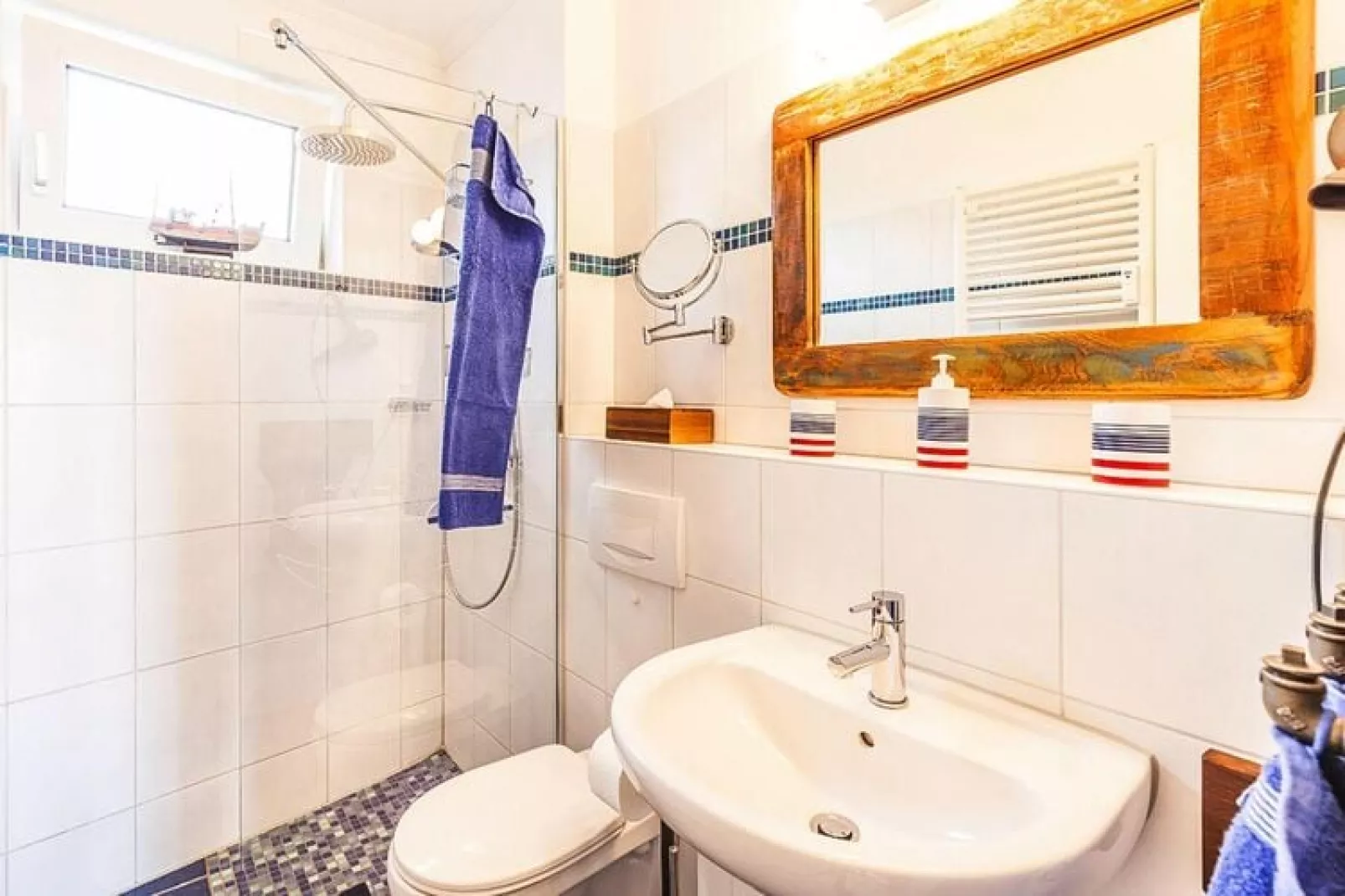 Flatgebouw, Kronsgaard - Badkamer